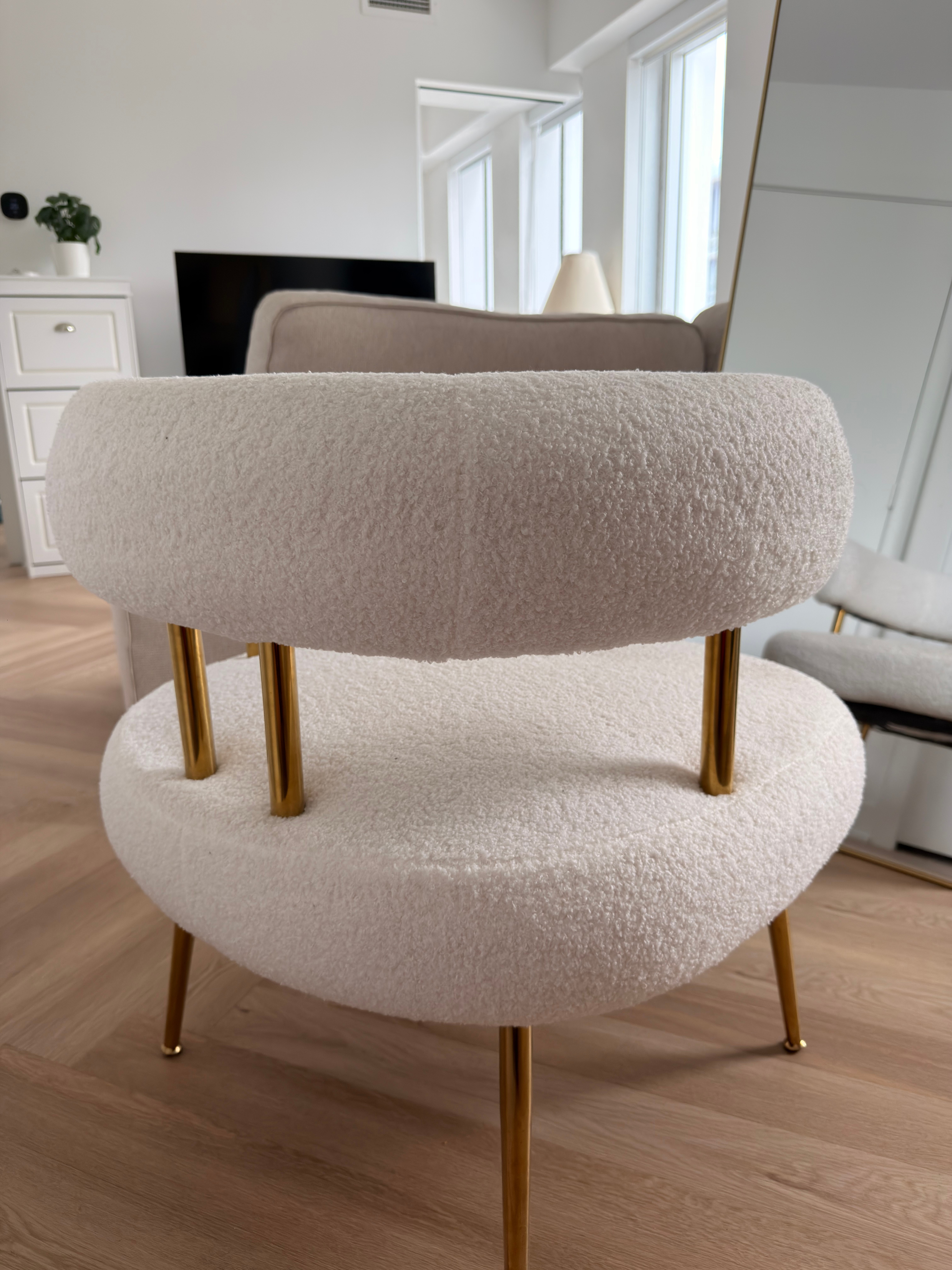 Luxury Modern Accent Chair With Cream White & Gold Legs - photo 4