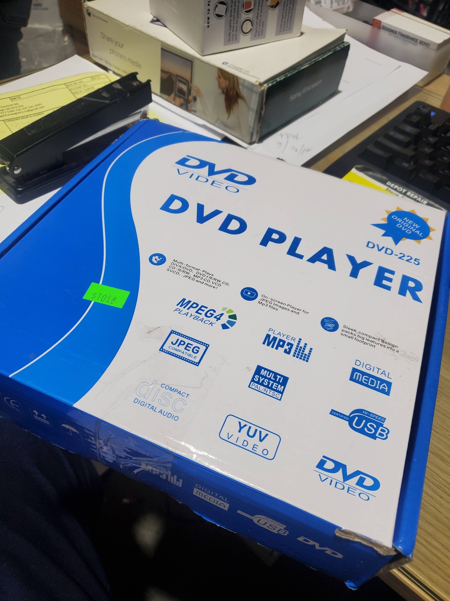 DVD-225 Home DVD/CD Player Digital AV Output, Remote Control - photo 5