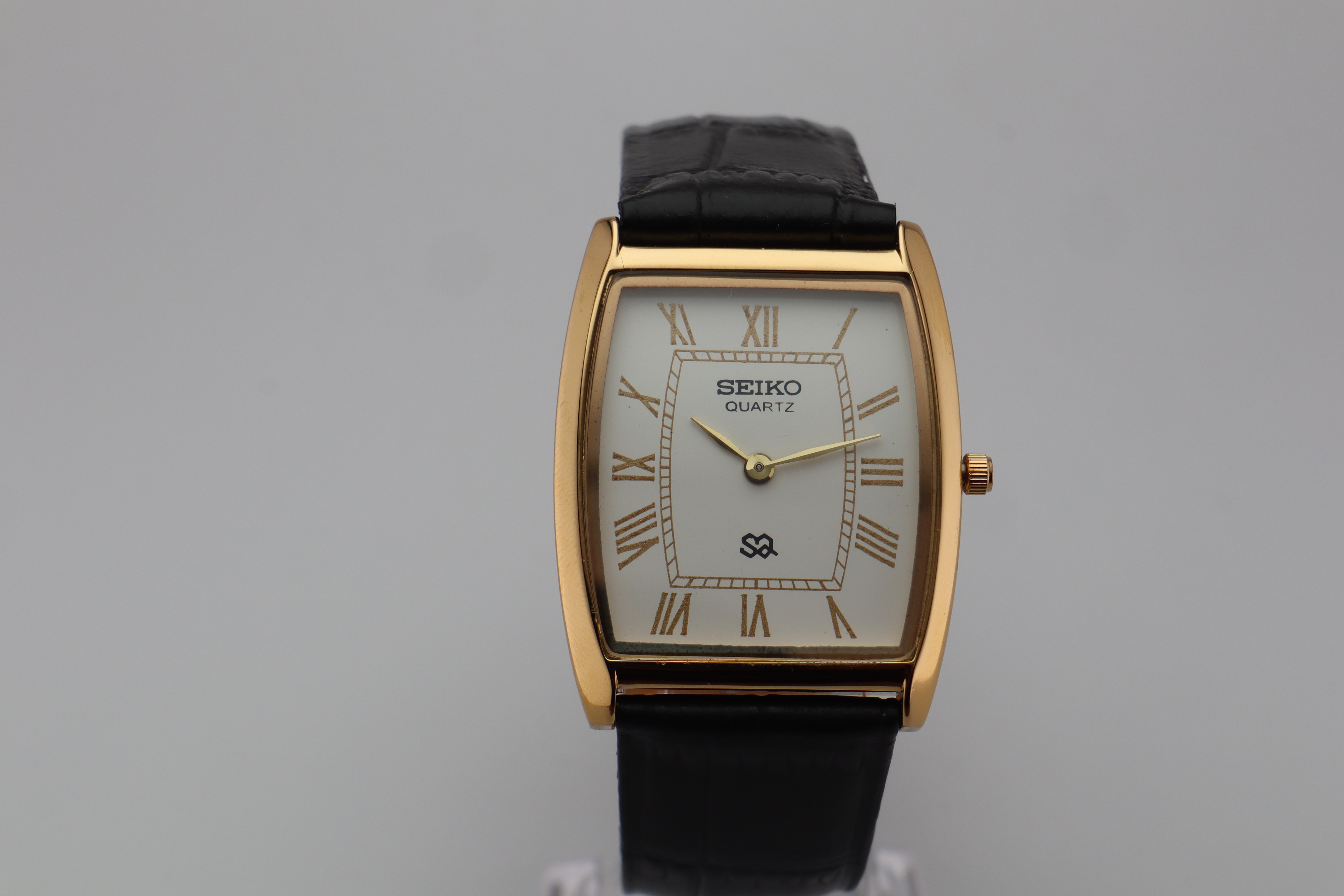 Refurbished Vintage Barrel Tank Men’s Watch - photo 2