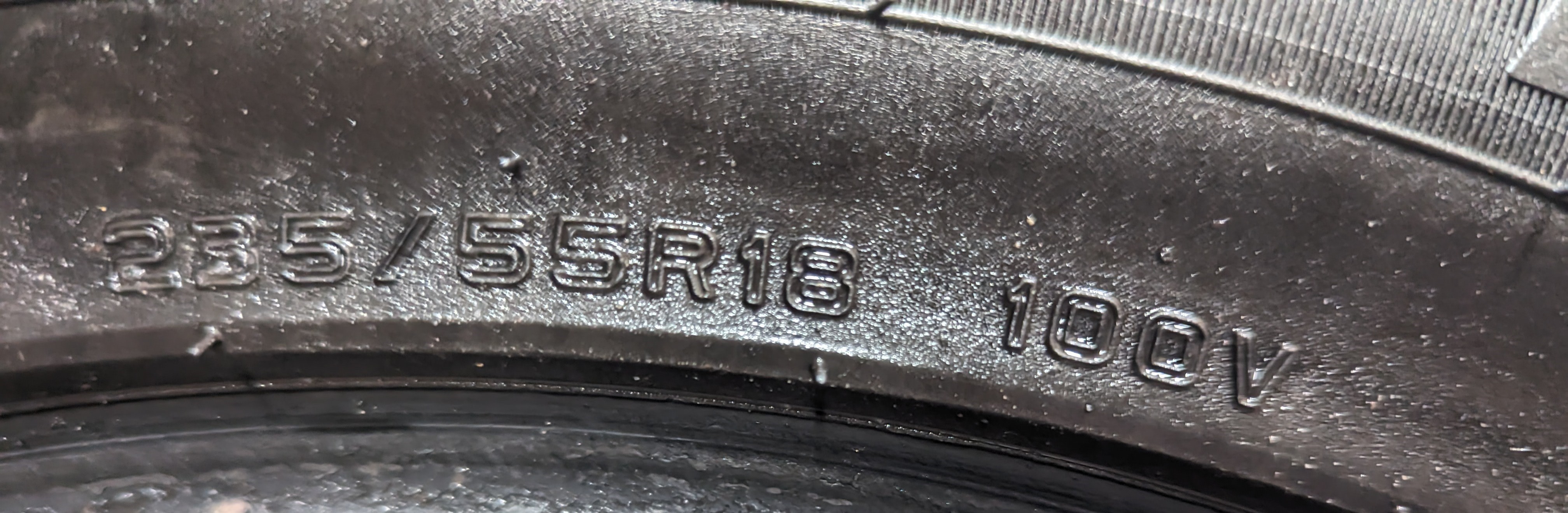 4 Tires - Mirage MR-HP172 235/55R18 100V