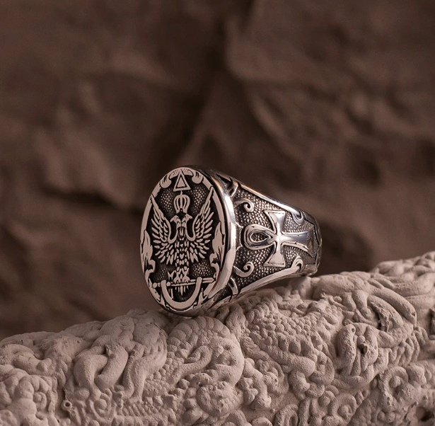 Men's Eagle Crest Signet Ring