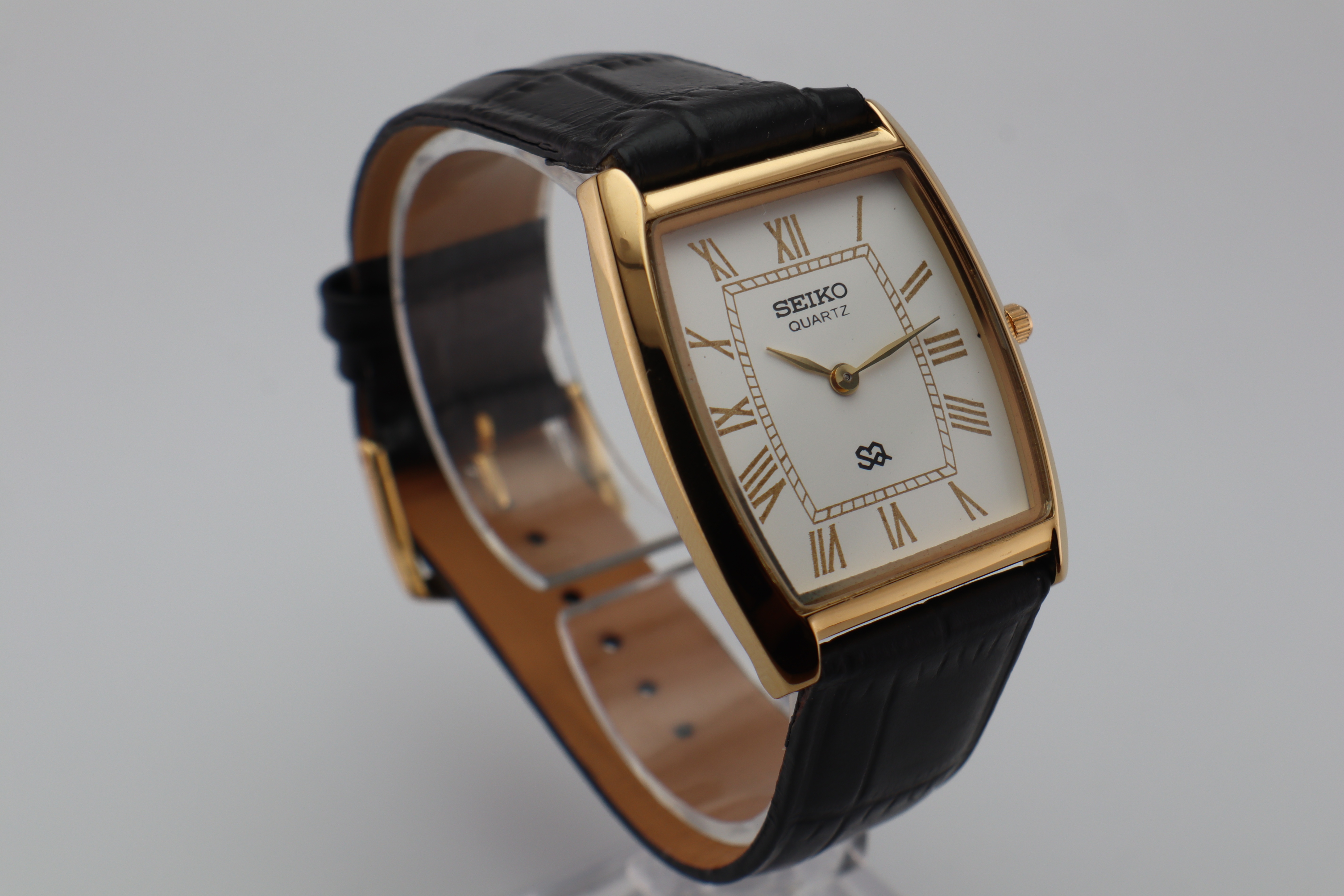 Refurbished Vintage Barrel Tank Men’s Watch