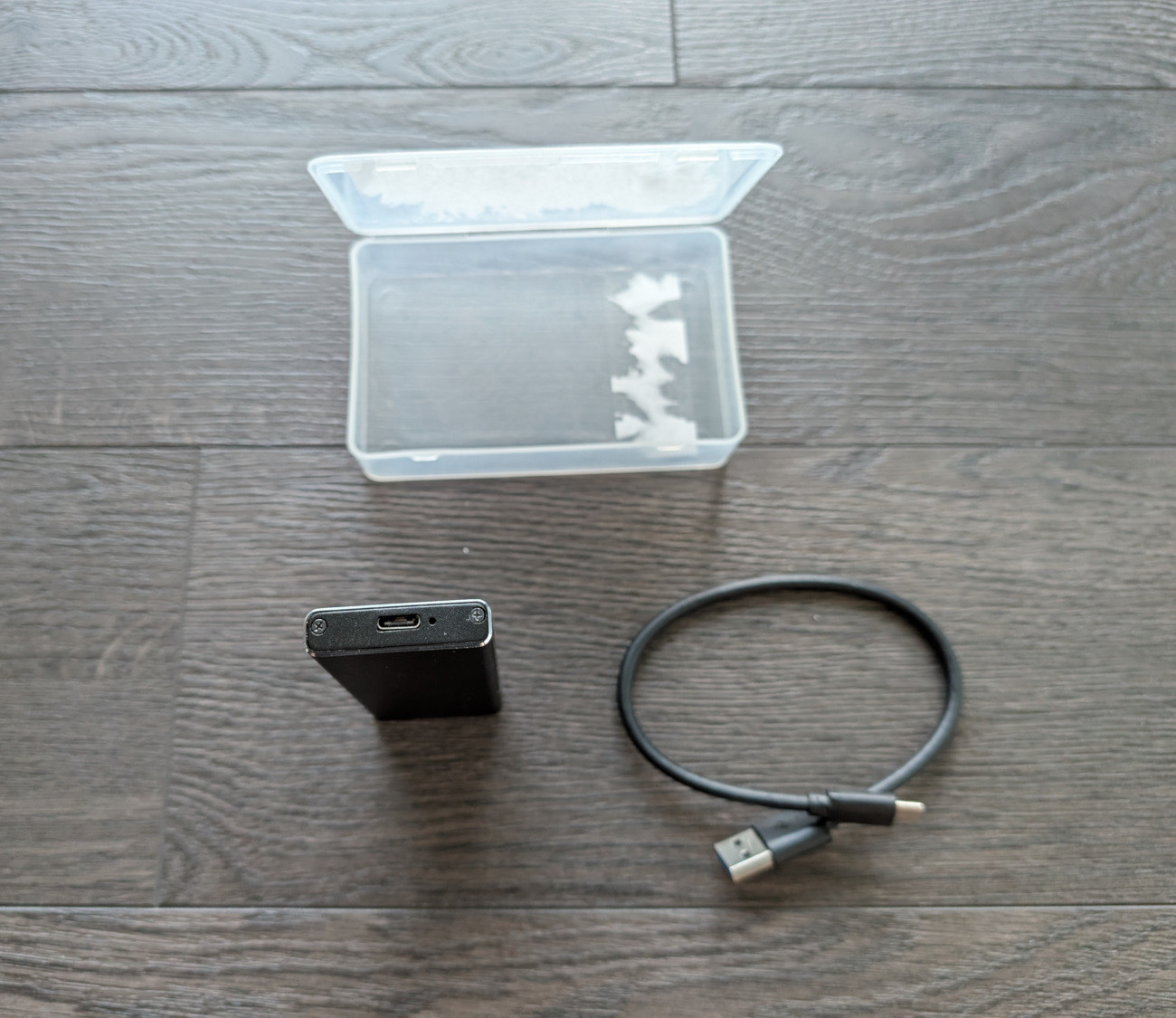 NVMe M.2 SSD external enclosure - photo 3
