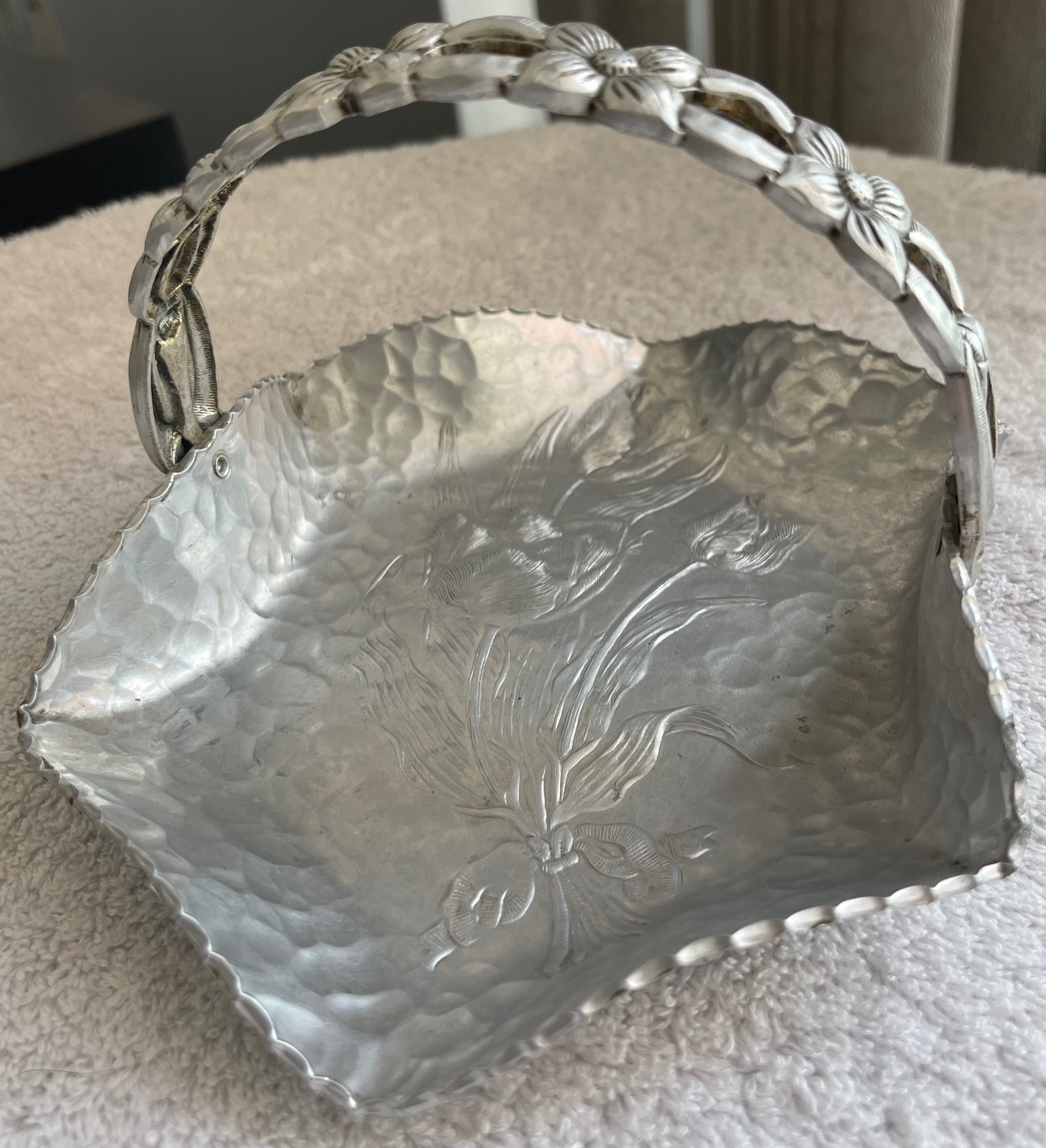 Vintage Rodney Kent Hammered Aluminum Tulip Basket