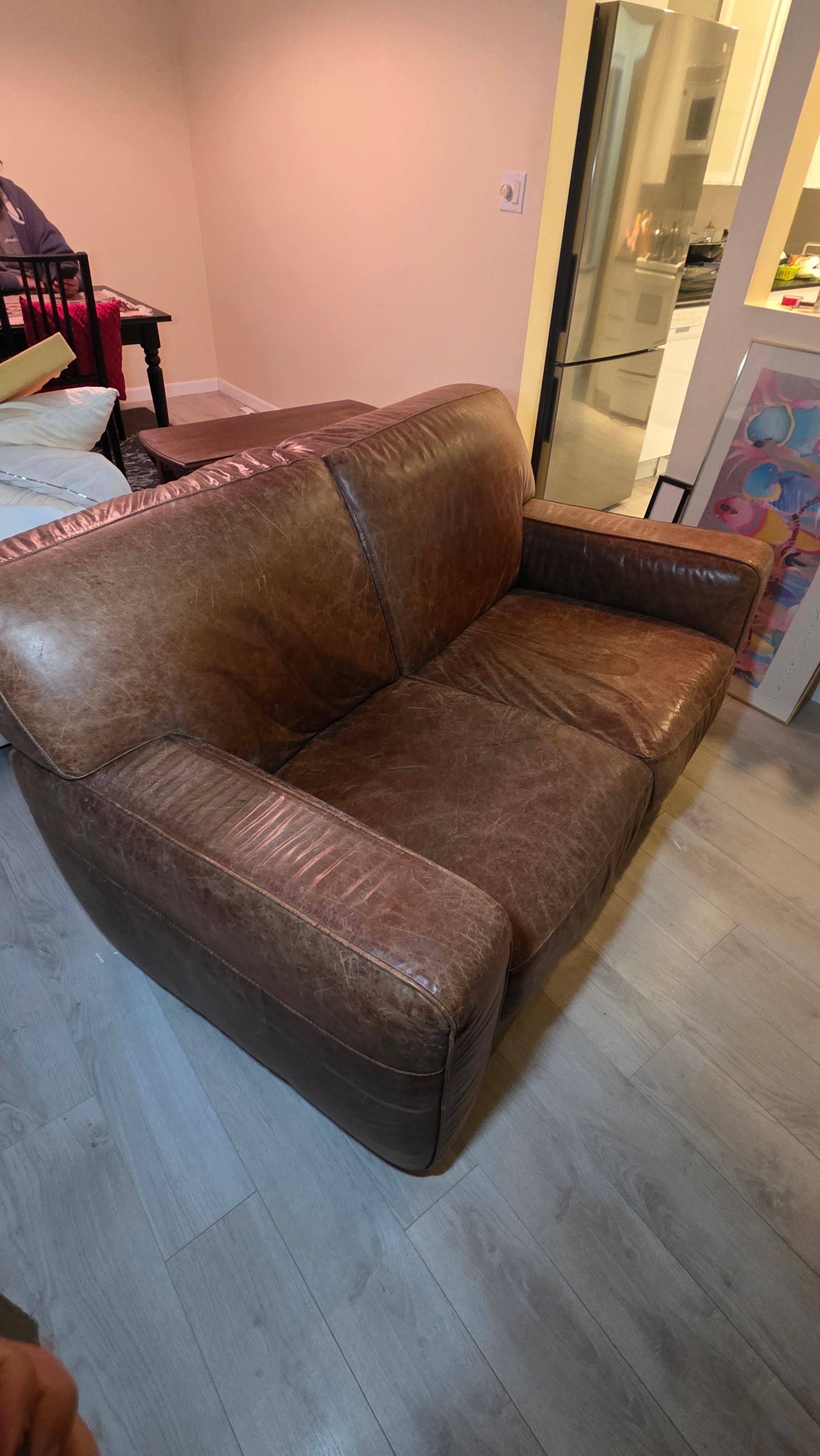 Vintage Distressed Brown Leather Loveseat – Deep Seating Comfort - photo 3