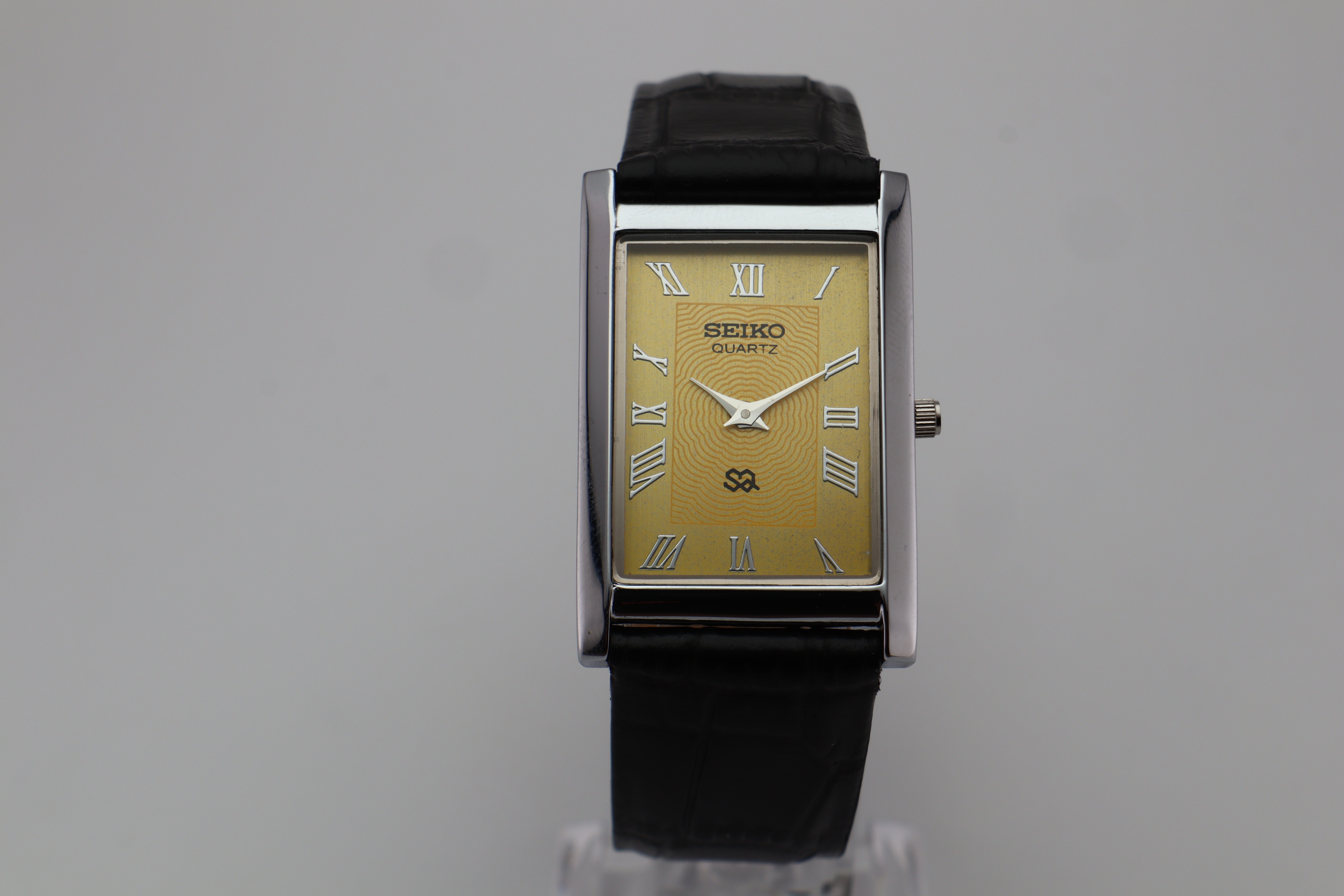 Refurbished Vintage Slim Tank Men’s Watch - photo 2