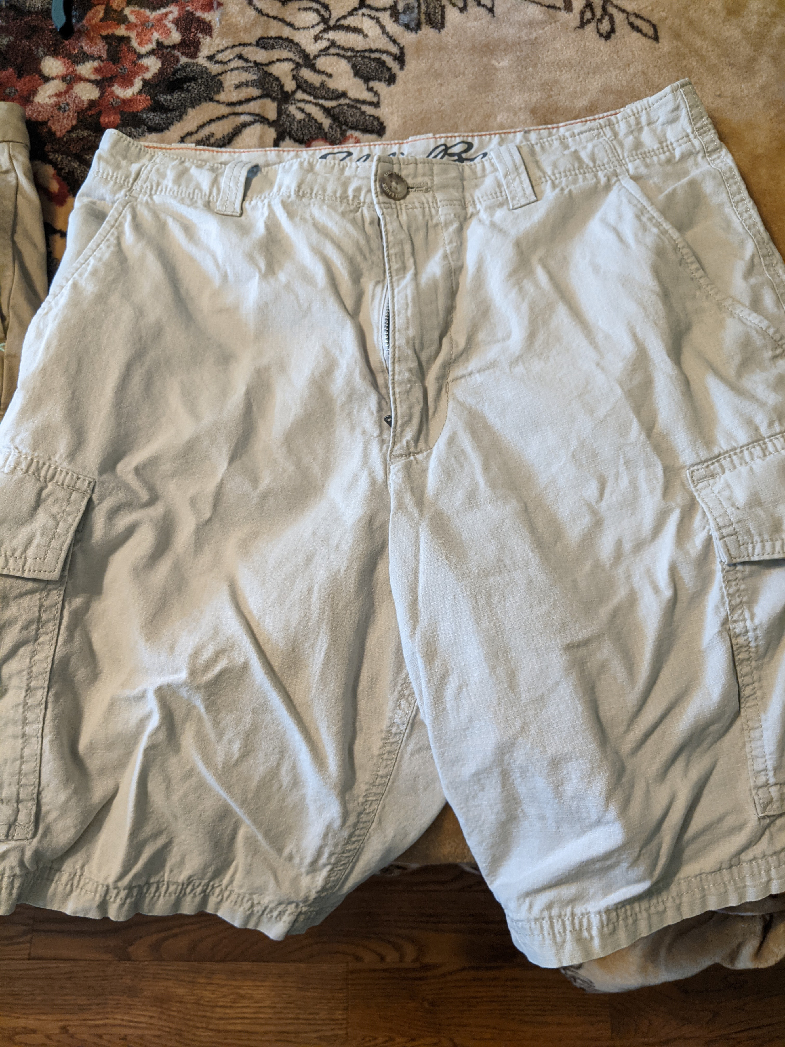 Eddie Bauer Men's 30W Cotton Shorts