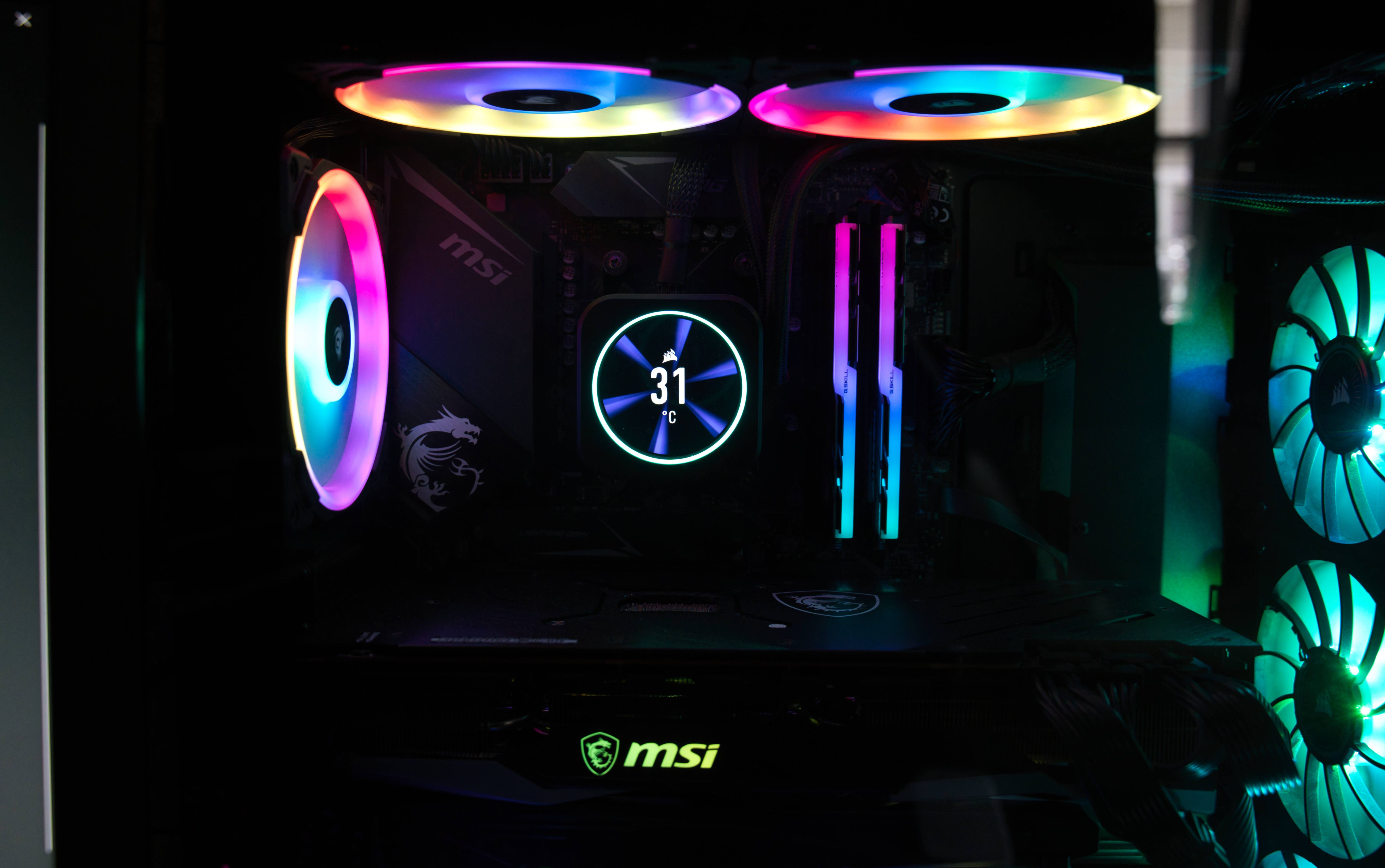 Gaming desktop with Keyboard and mouse - photo 5