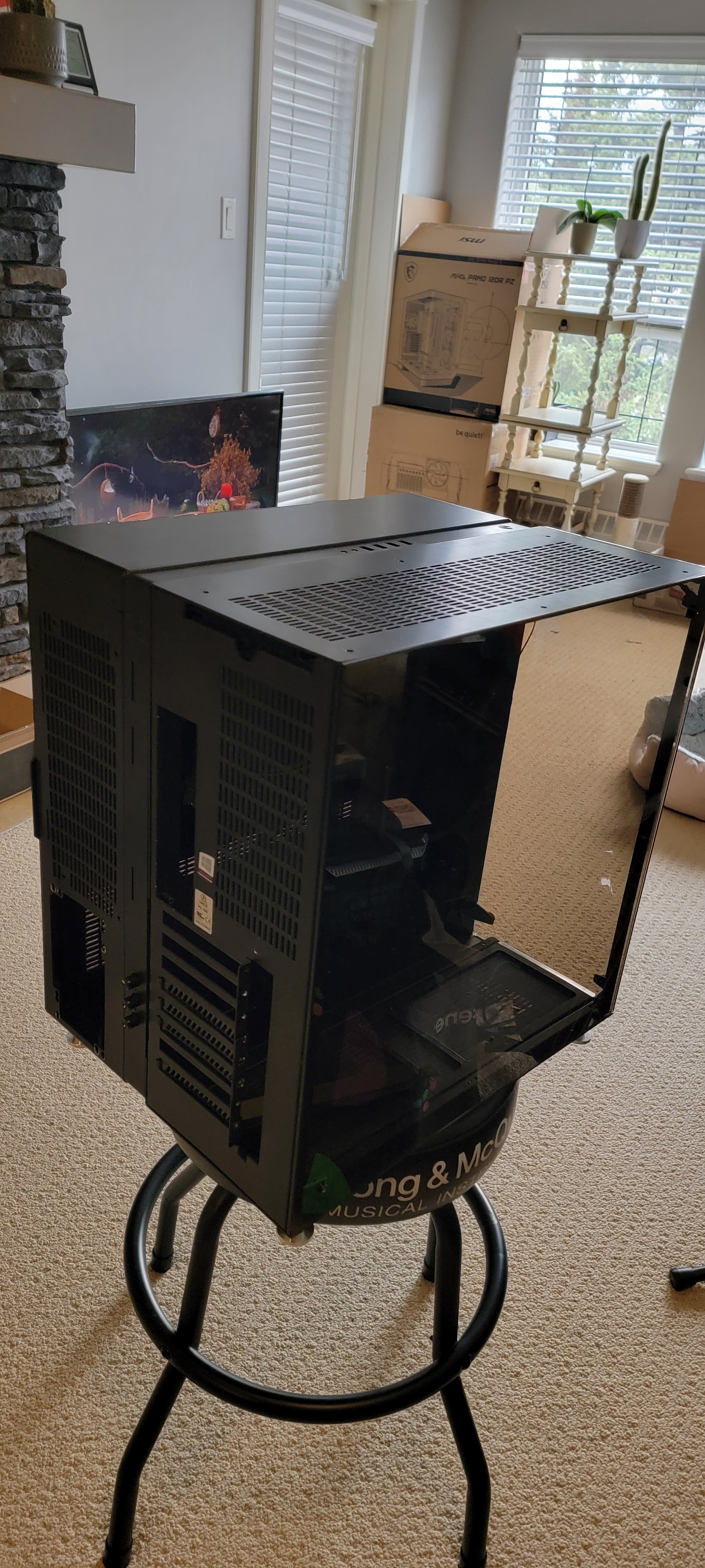 Lian Li PC-O9 Full Tower Dual Chamber PC Case - photo 4