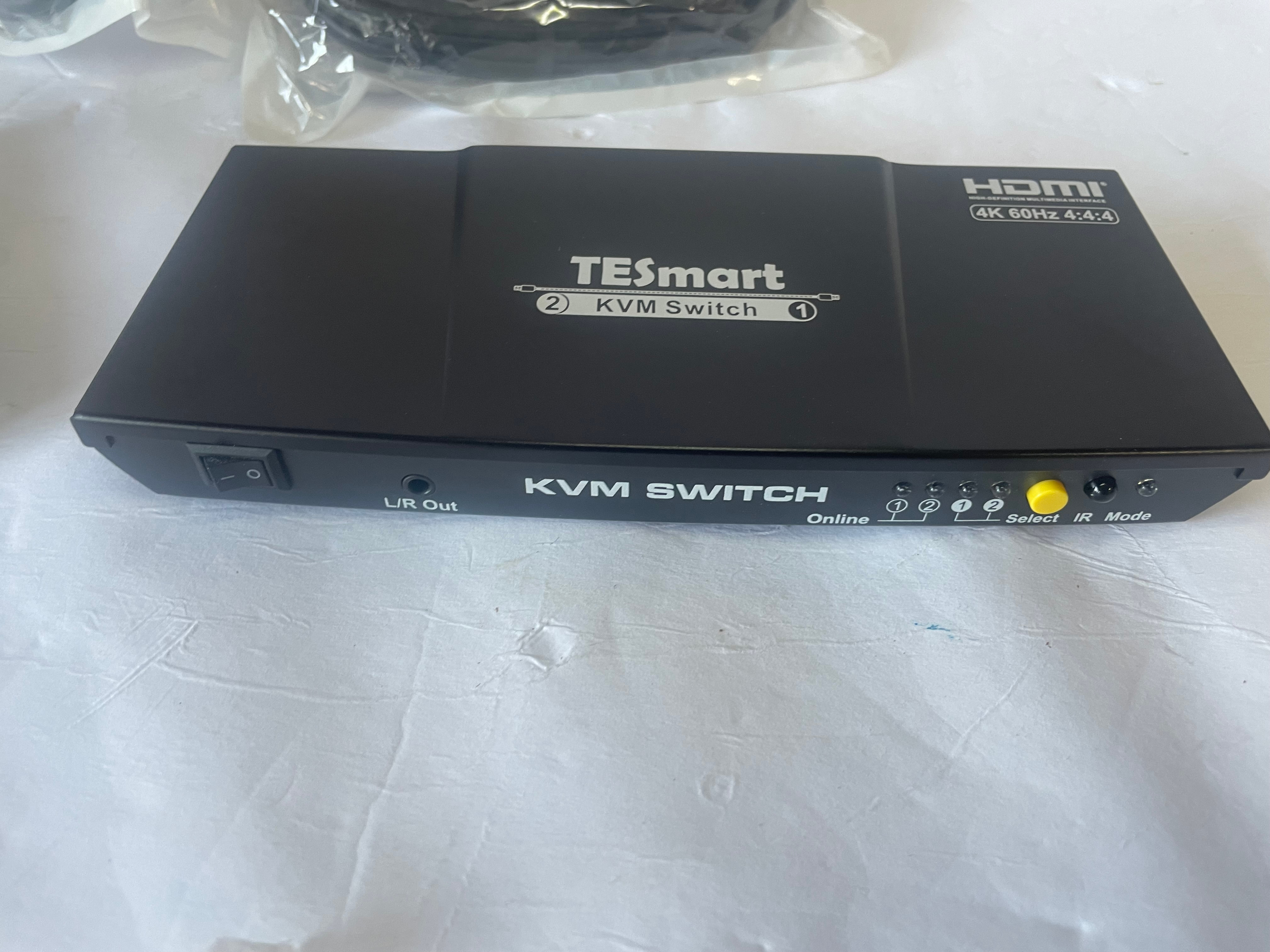 *New (Reg. $220)* TESmart 2x1 HDMI KVM Switch - photo 4