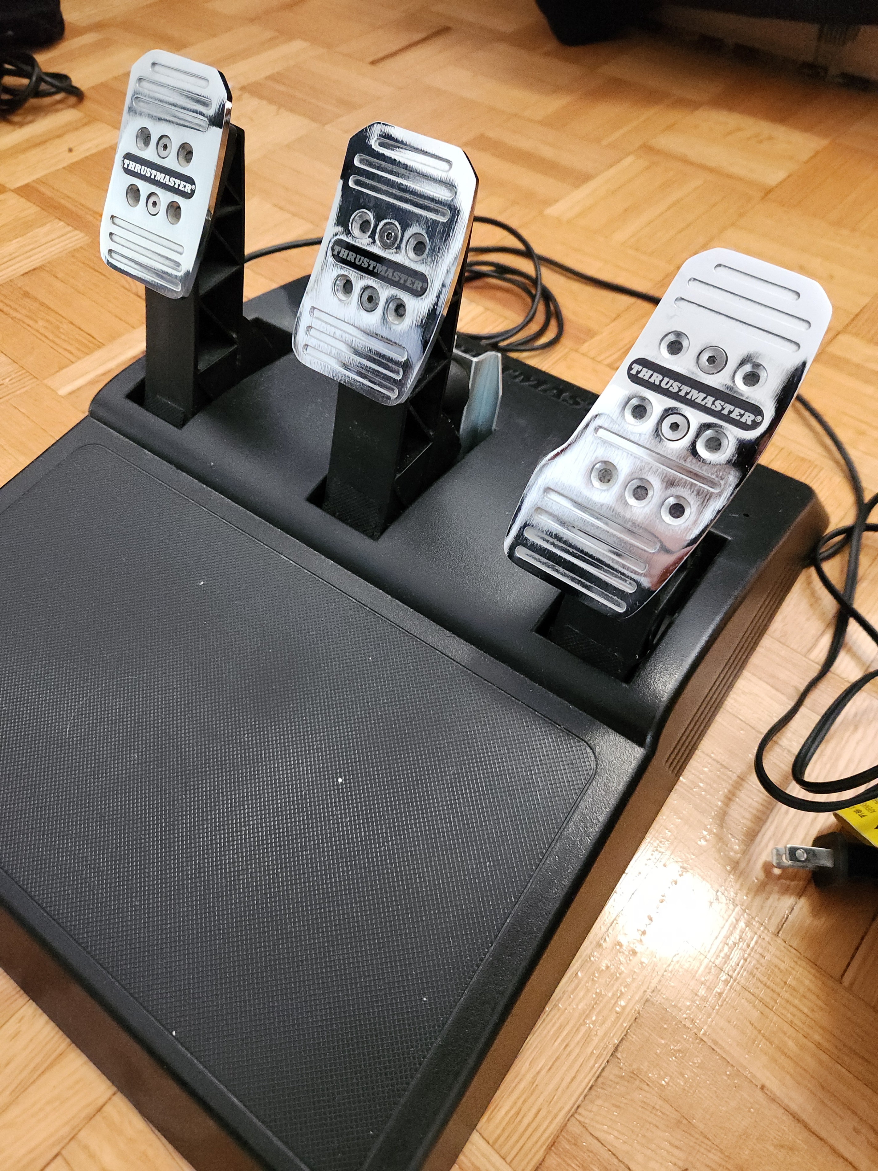 Thrustmaster TMX VG Pro + T3PA Pedals - photo 5