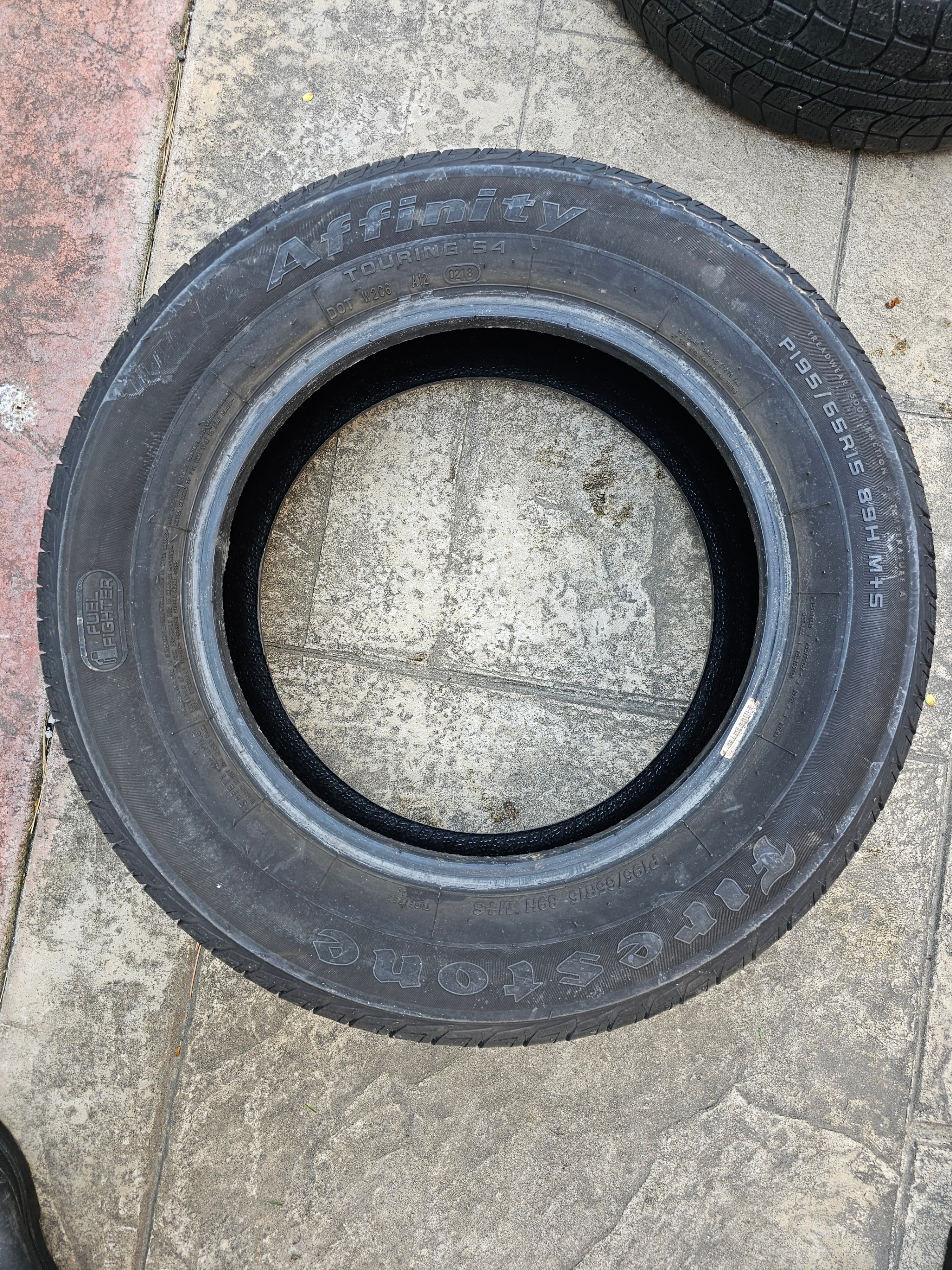 Firestone Affinity Touring S4 P195 65R15 89H M+S Tire