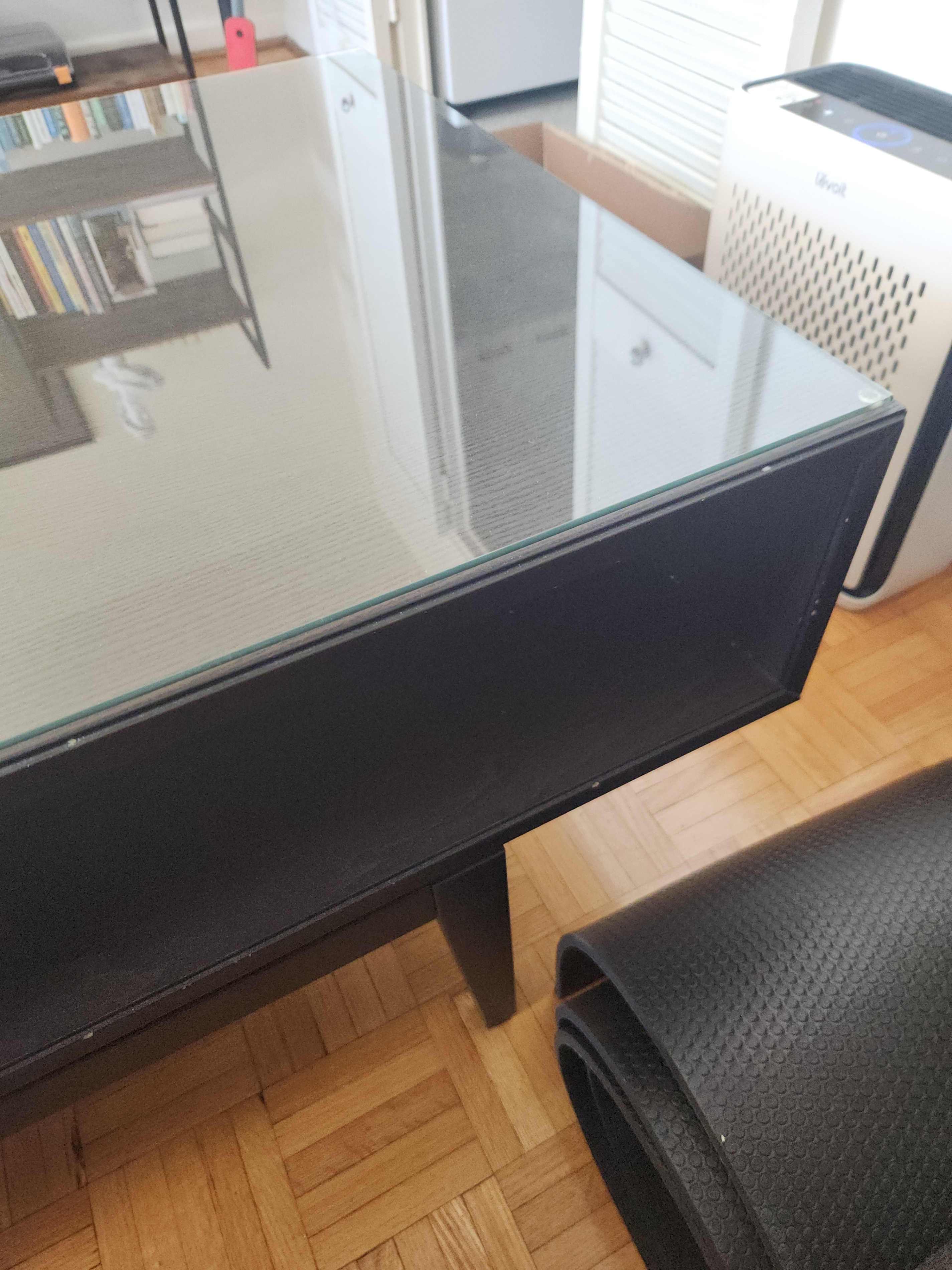 REGISSOR Ikea coffee table, glass top - photo 4