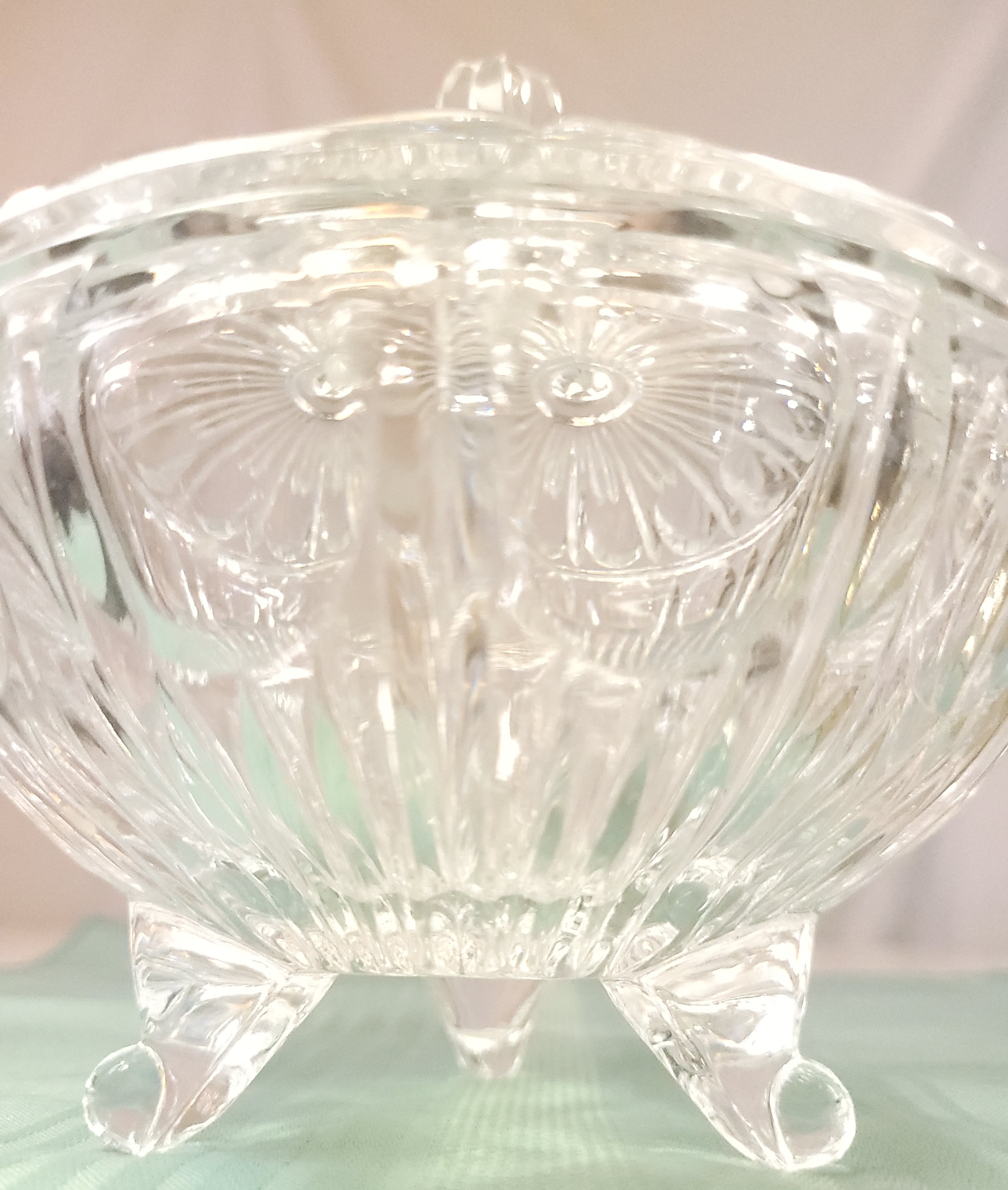 1960s Anchor Hocking EAPC Star and Fan Crystal Candy Dish - photo 5