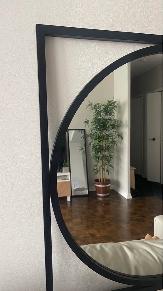 Stunning BOUCLAIR Geometric Mirror – 30x30 - photo 2