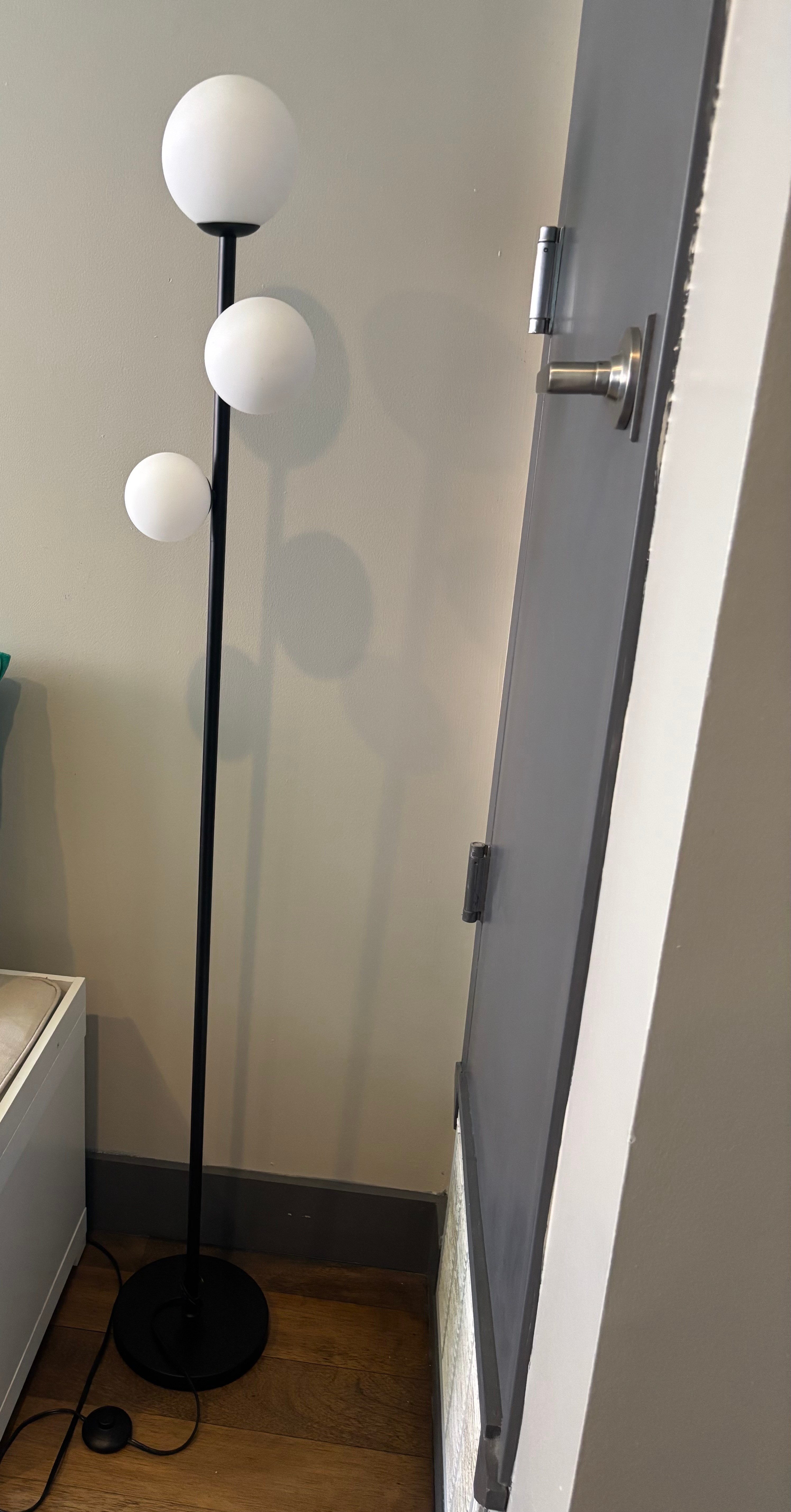 3 Globe Modern Floor Lamp
