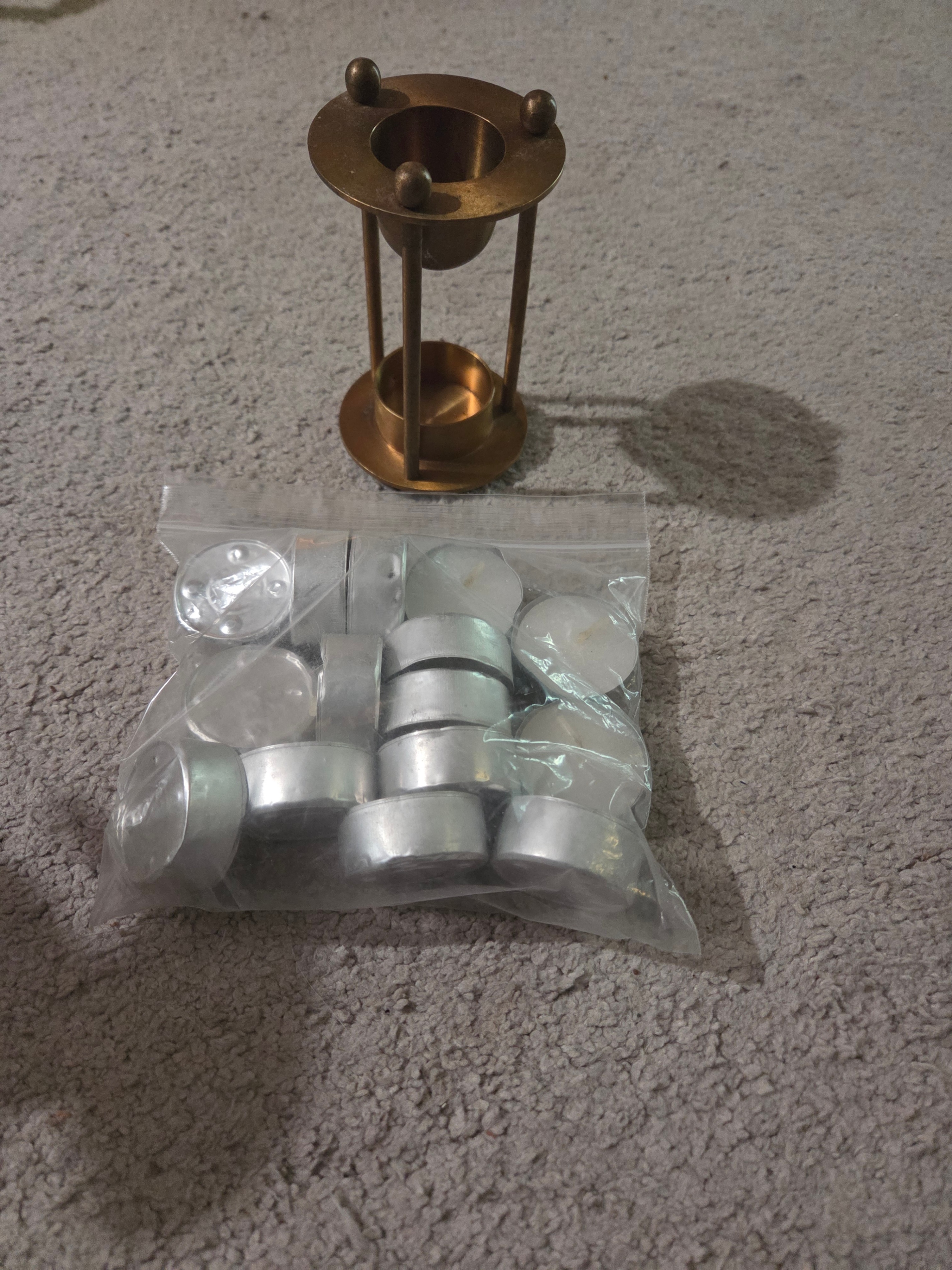 Minimalist Brass Essential Oil Burner / Diffuser + 15 Tea Lights