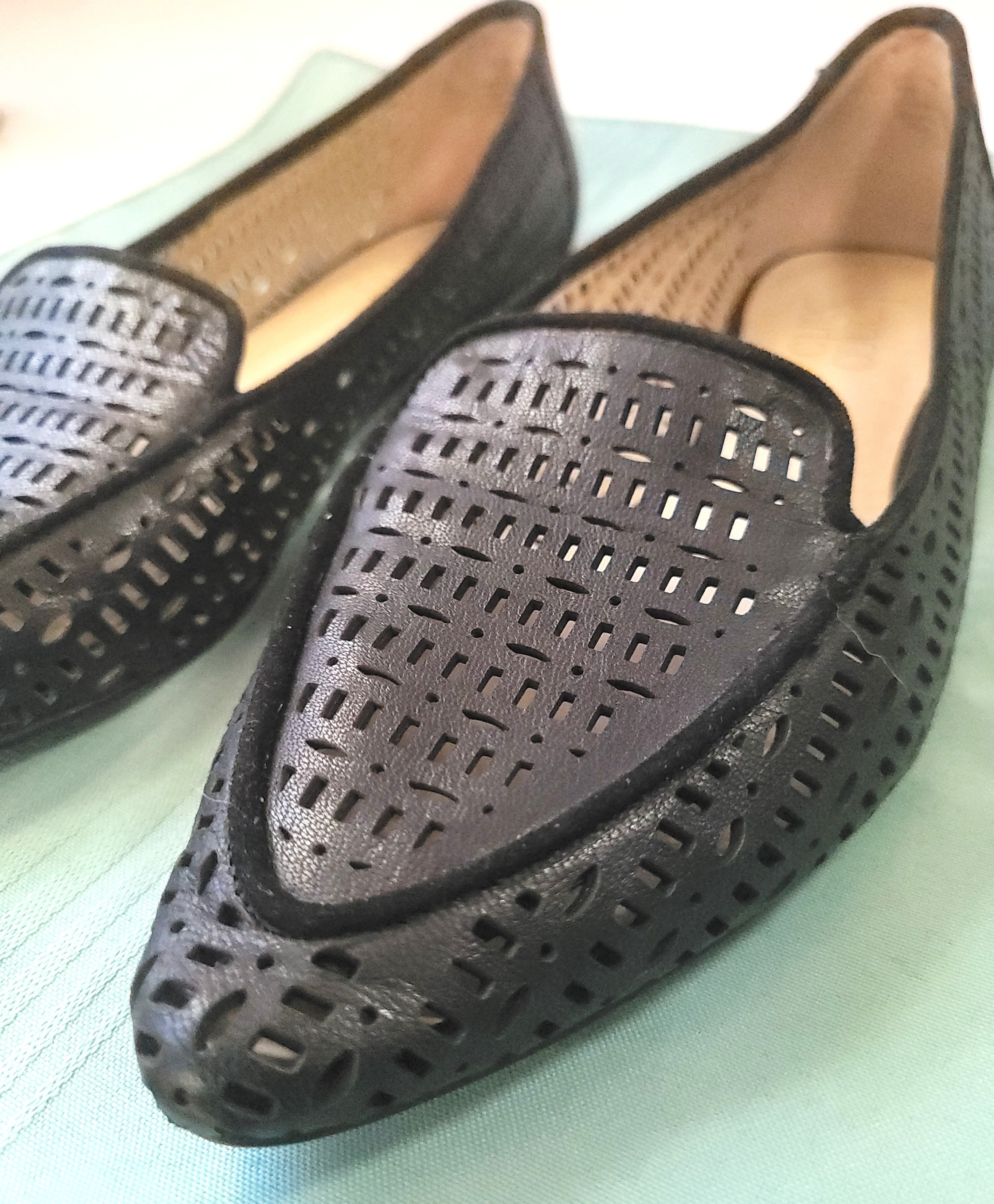Franco Sarto Black Perforated Leather Pointed Toe Slip On Flats - photo 2