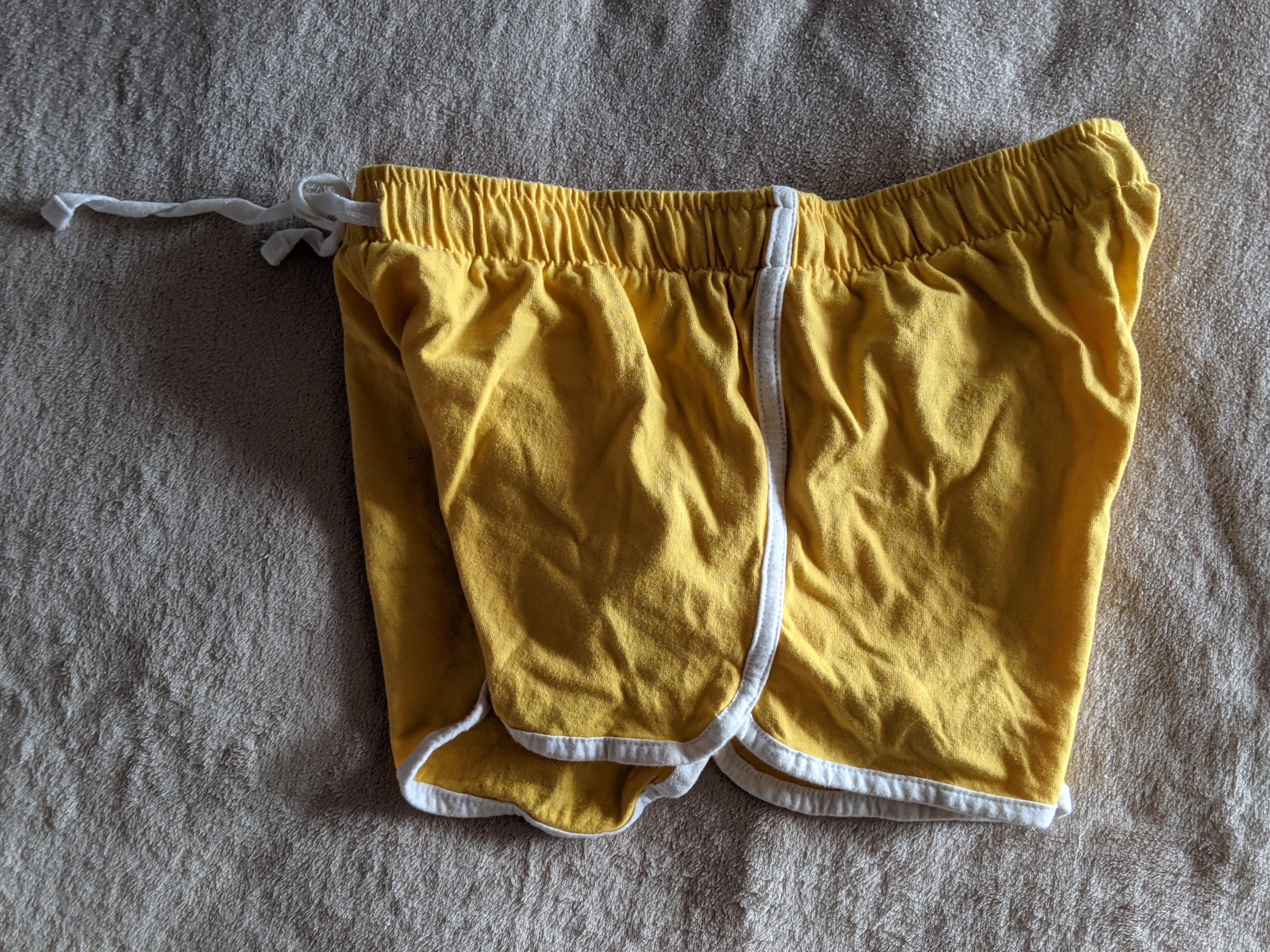 SWS Active yellow dolphin shorts - photo 3