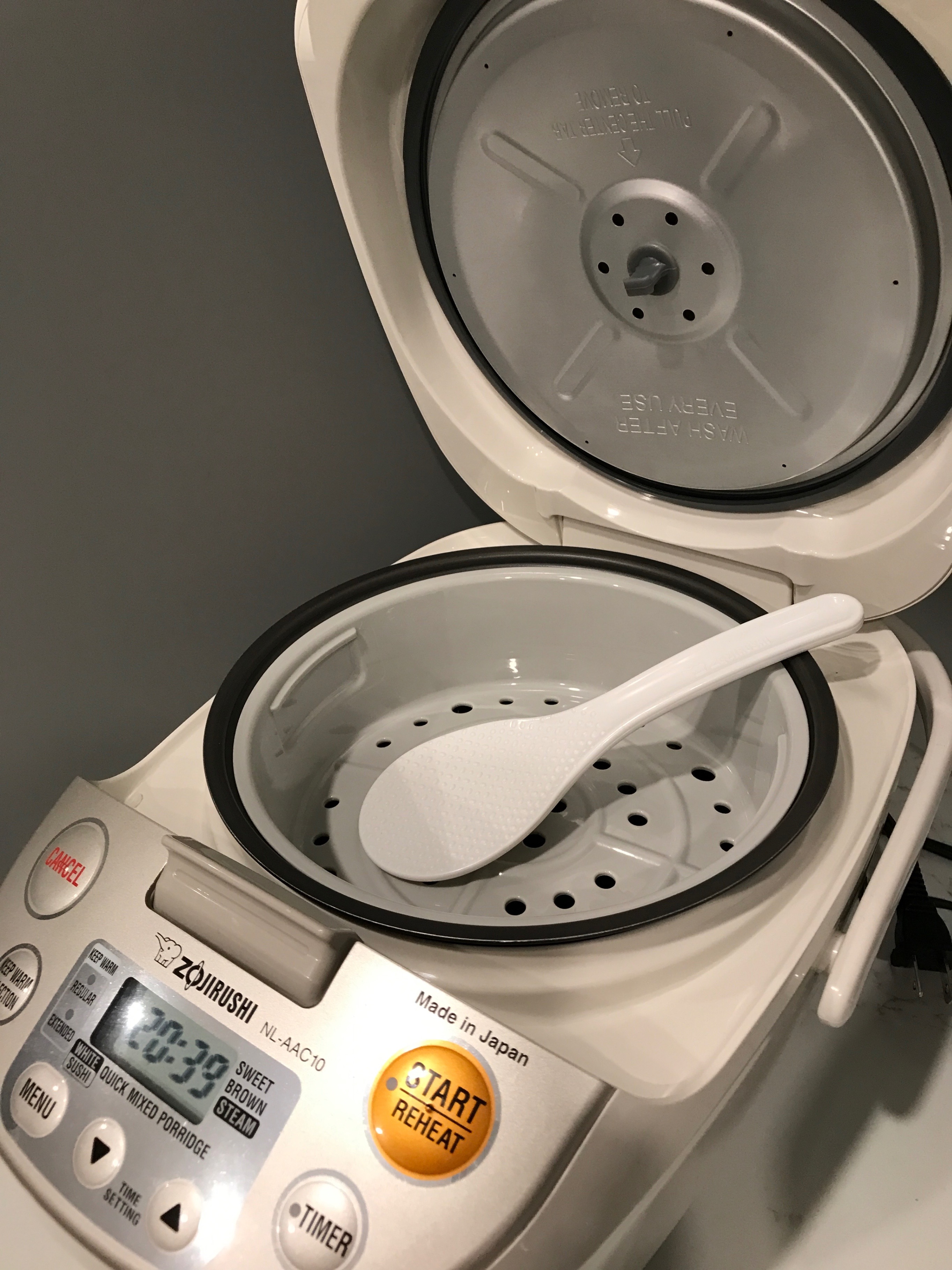 Rice cooker - photo 2