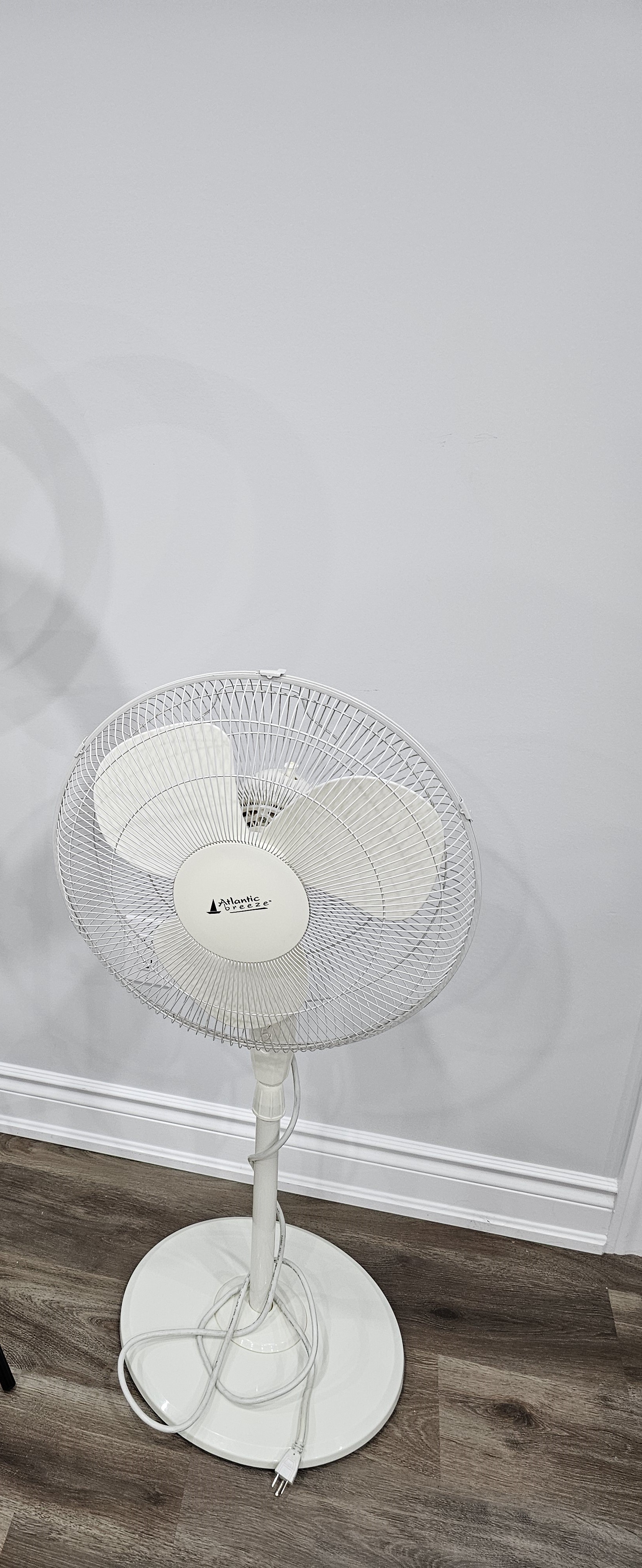Atlantic Breeze White Pedestal Fan - photo 2