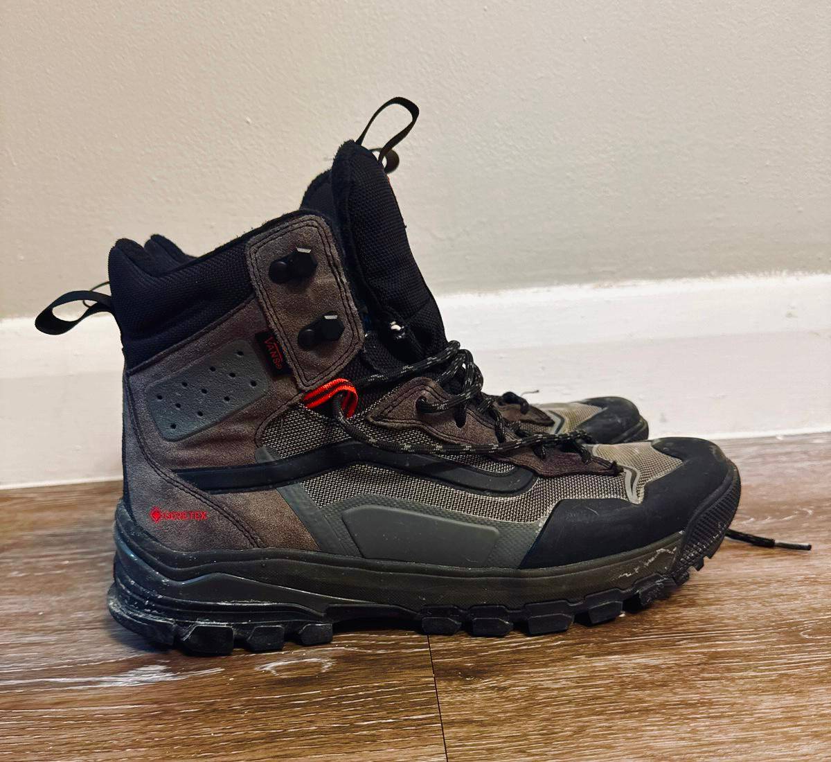 Vans Ultra Range GTX Men's Hiking/Snow Boots