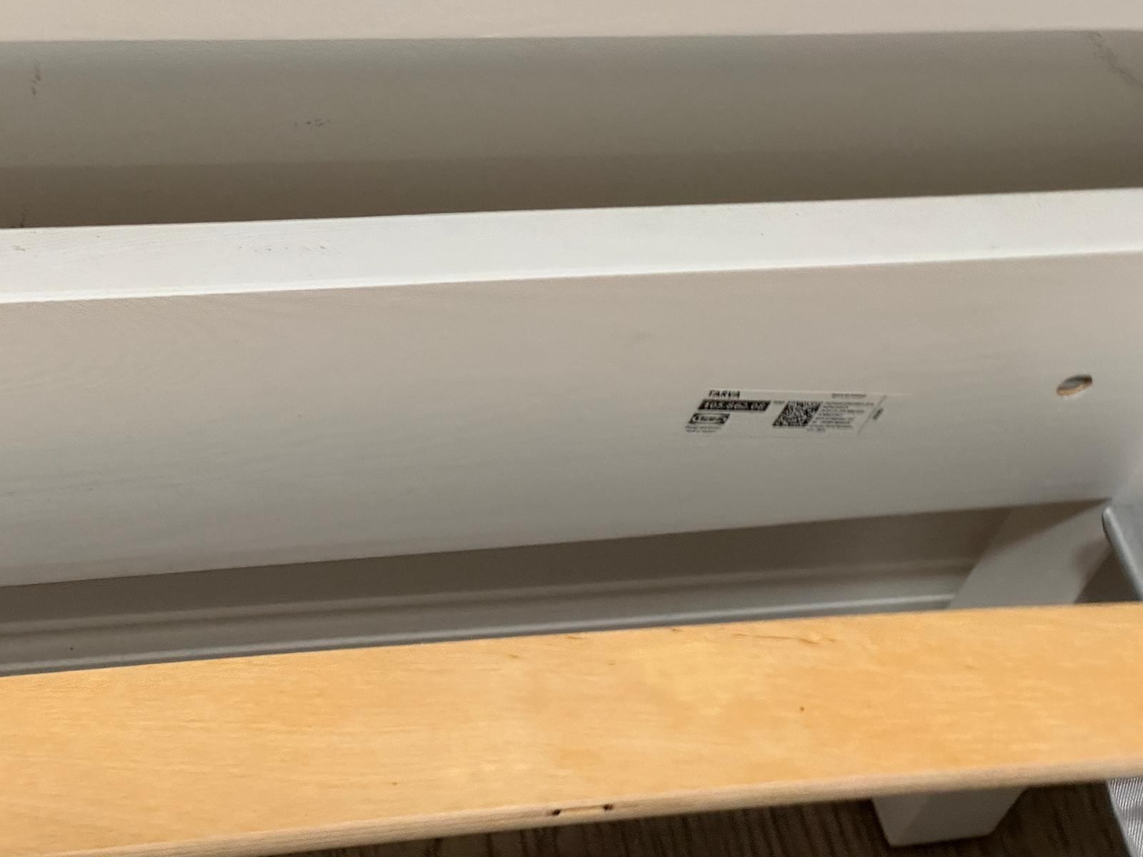 Ikea TARVA Bed frame, white, Queen with LURÖY Slatted bed base - photo 5