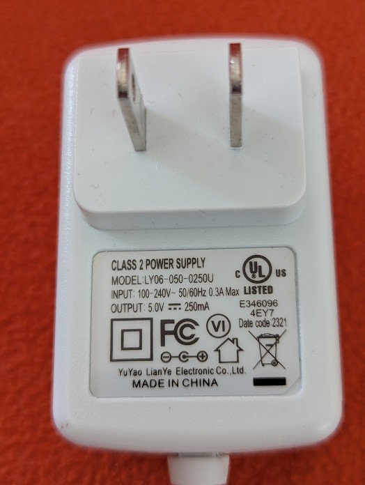 Power adapter, charging cable LY06-050-0250U - photo 2