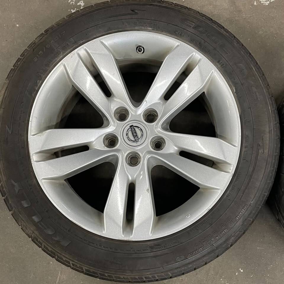 17 Inch Nissan Altima Wheel & Tire Package Used - photo 5