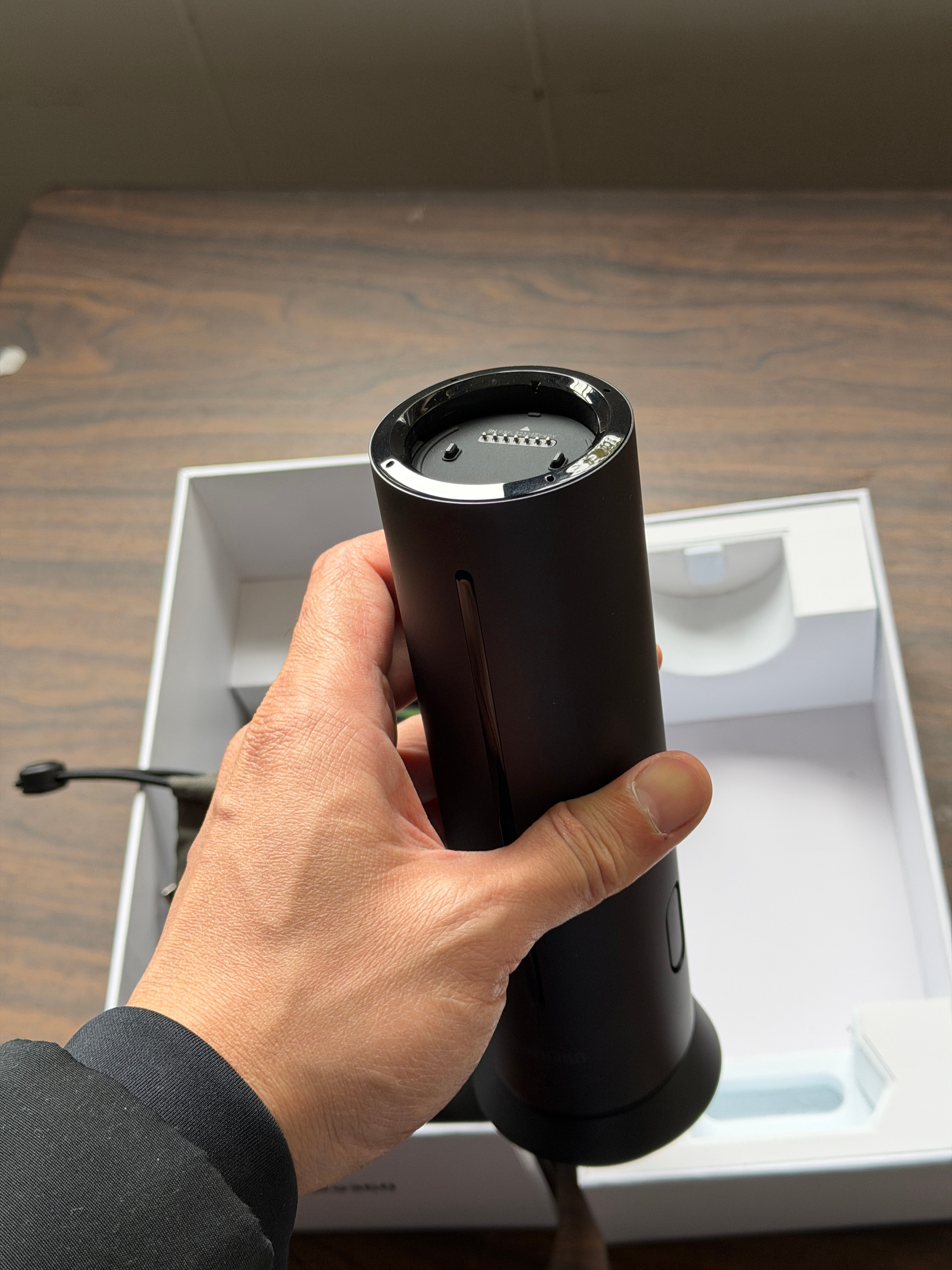 Insta360 Wave Speakerphone - Black color. - photo 2
