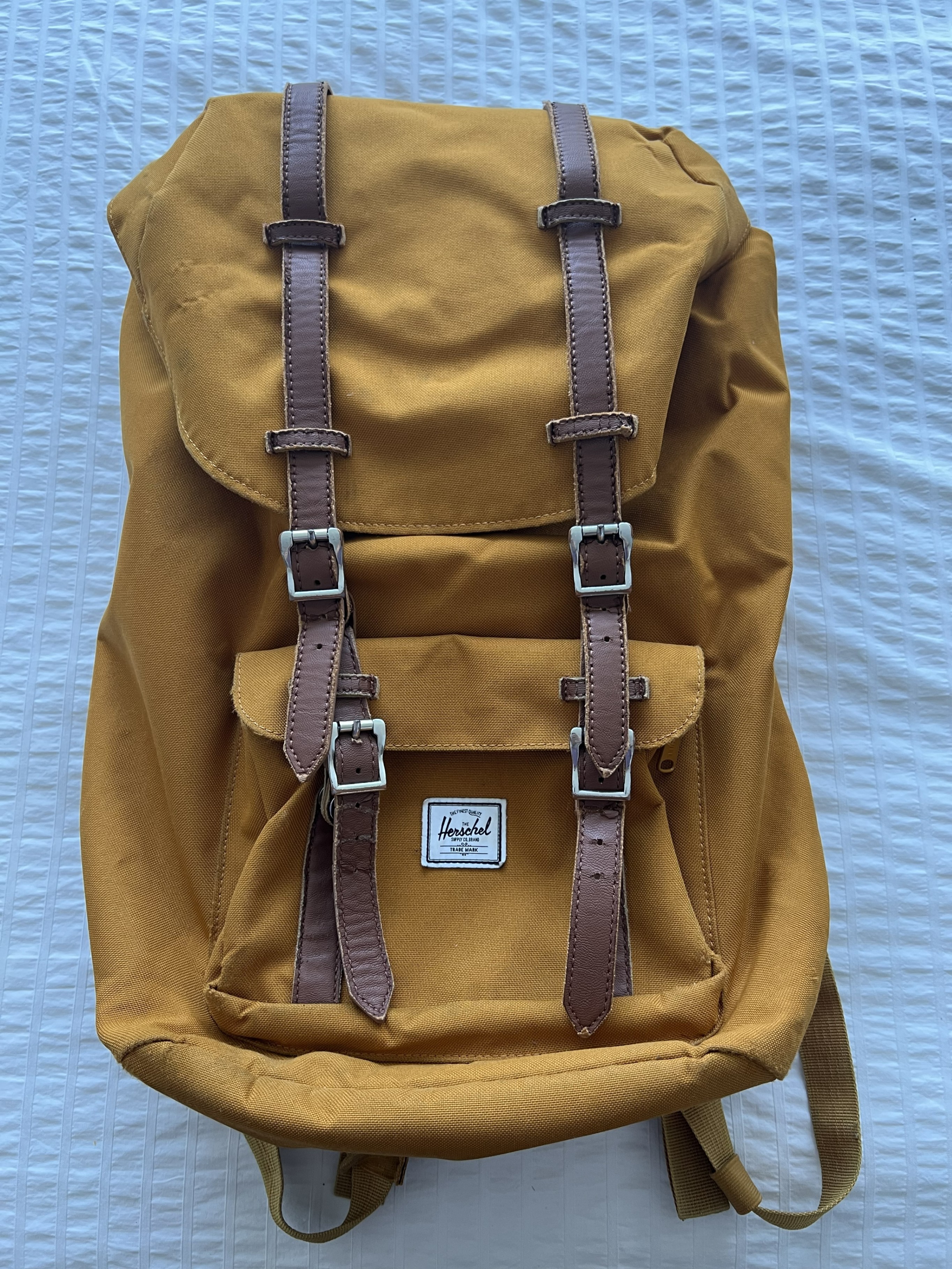 Herschel "Little America" Backpack (25L)