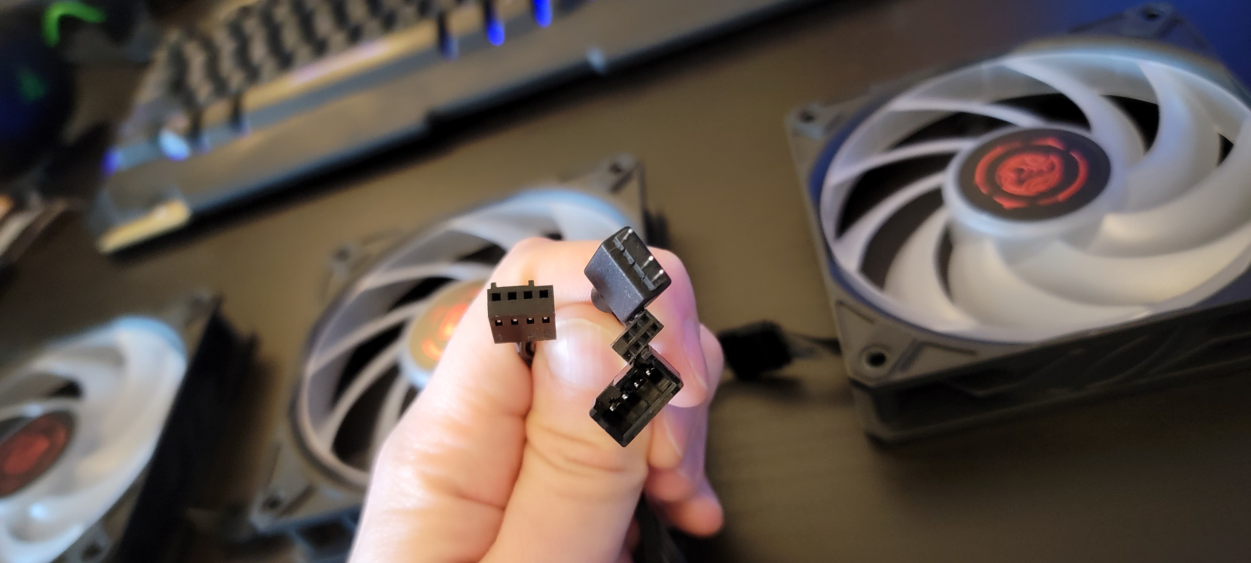 Set of 3x 120mm MSI ARGB Fans - photo 2