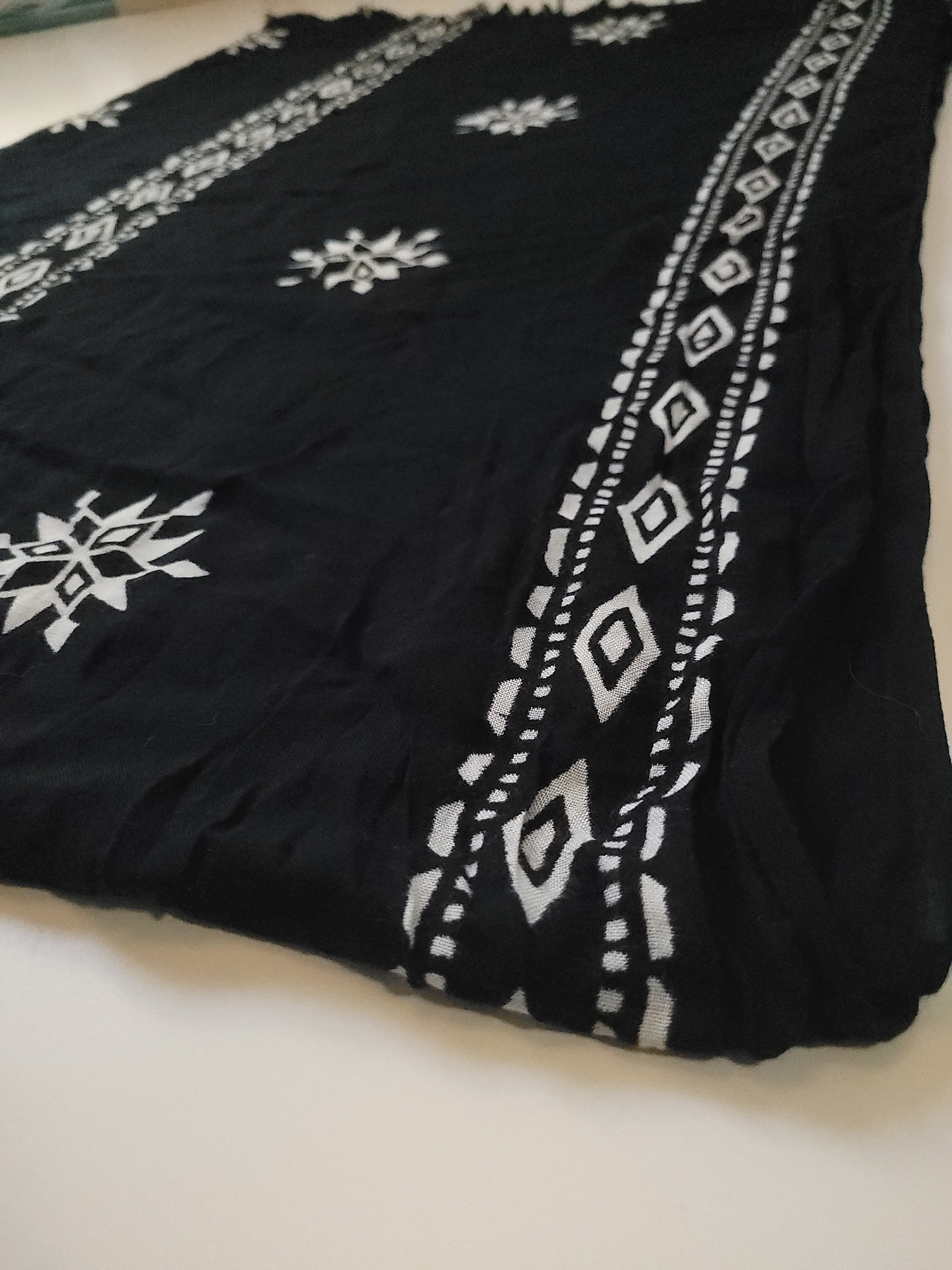 Block Print Rayon Sarong Scarf Fringe Trim 37.5" x 63" - photo 3