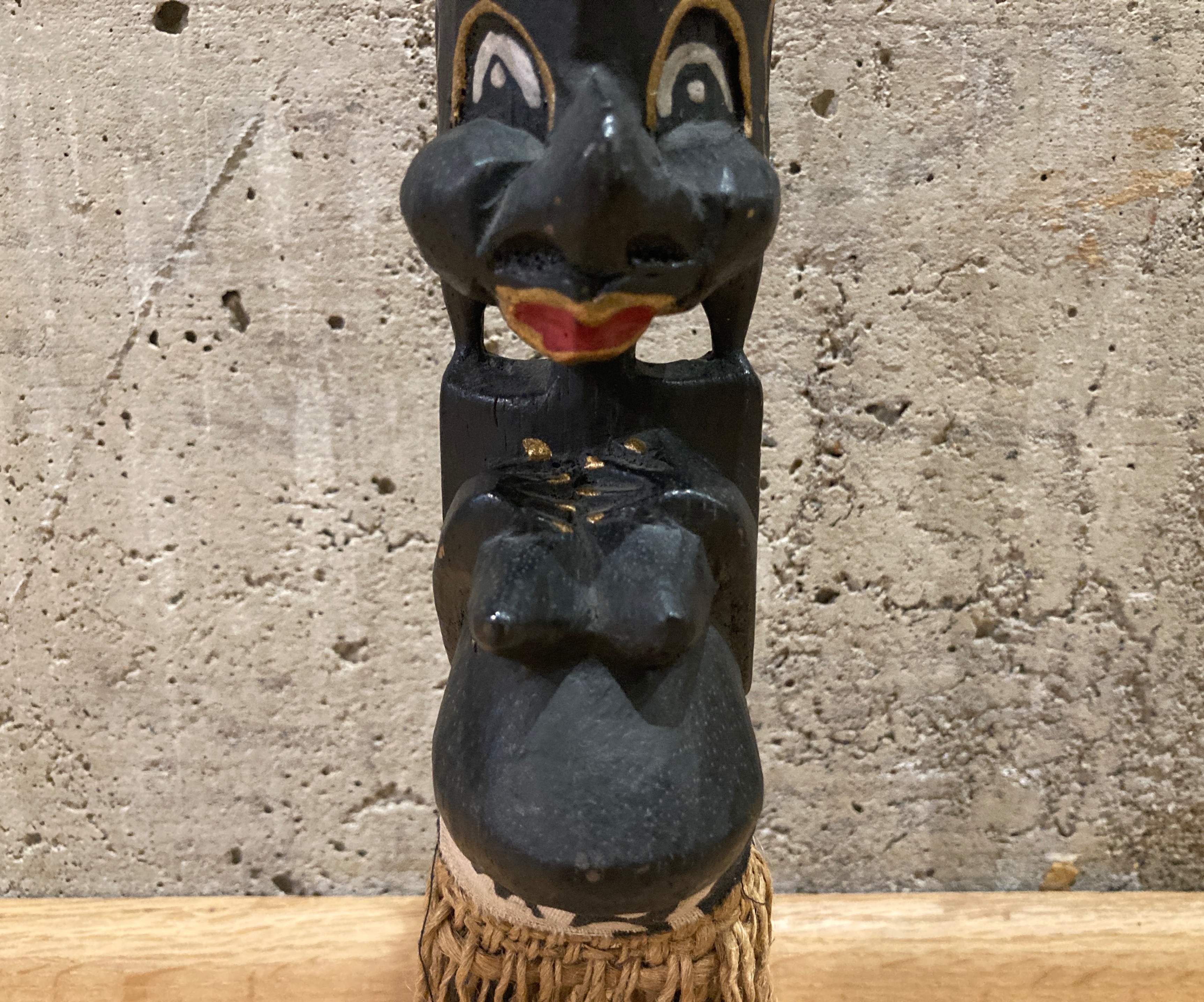 Wooden Carved Papua / Indonesia Figure Souvenir Folk Art Tribal - photo 3