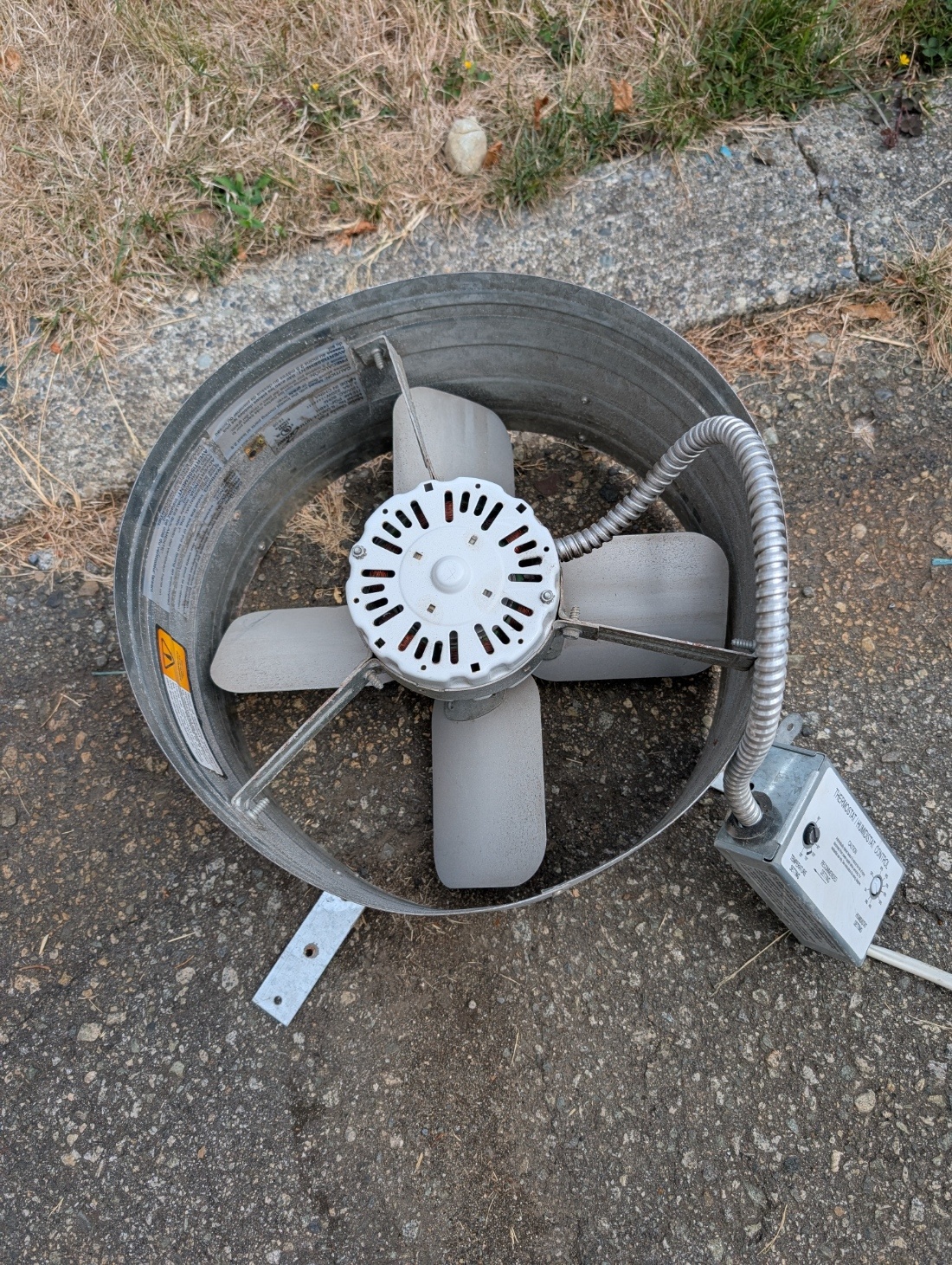 Automatic Gable Mount Attic Ventilator Fan Adjustable Thermostat - photo 2