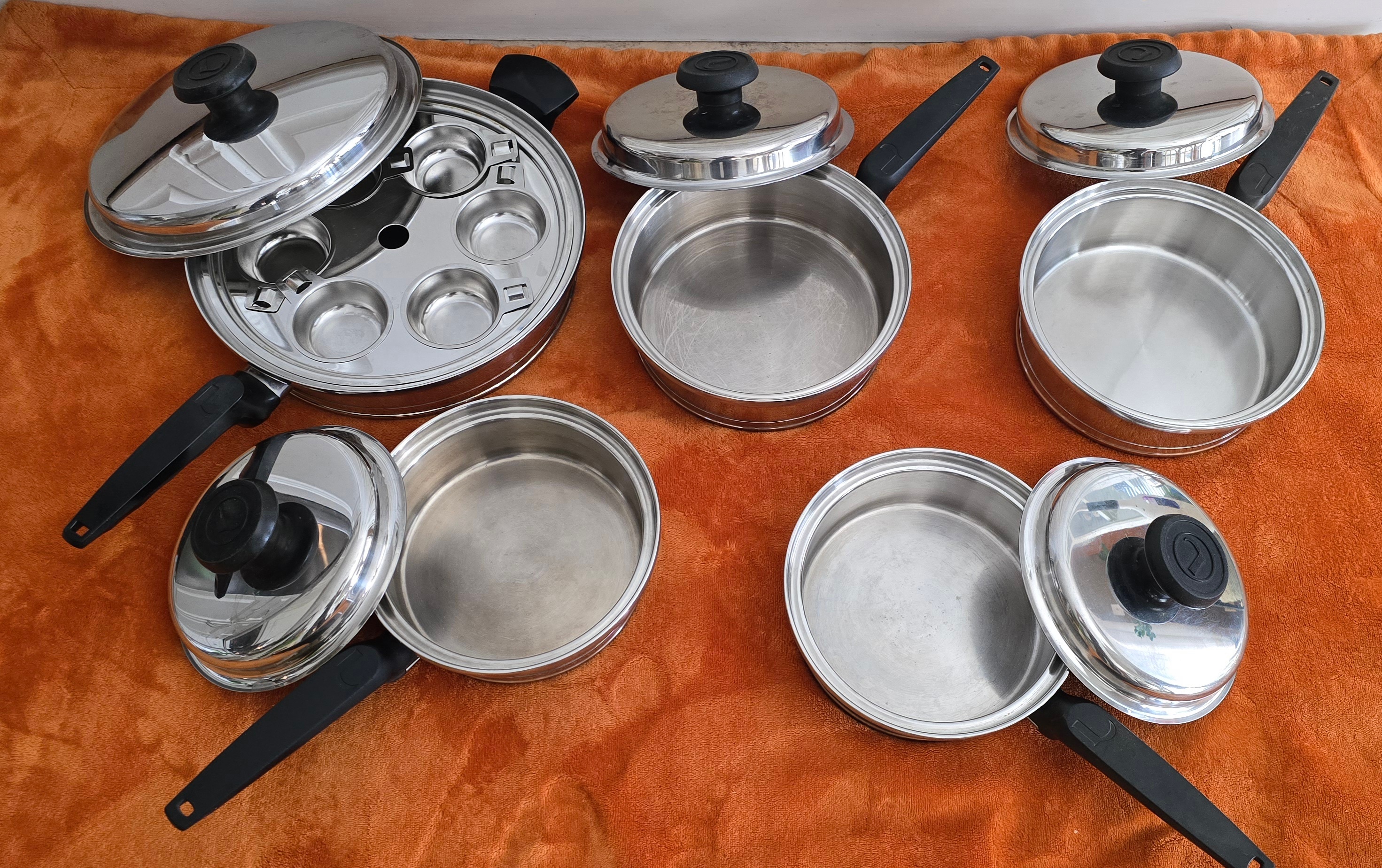 LIFETIME STAINLESS STEEL WATERLESS COOKWARE 19 PCS