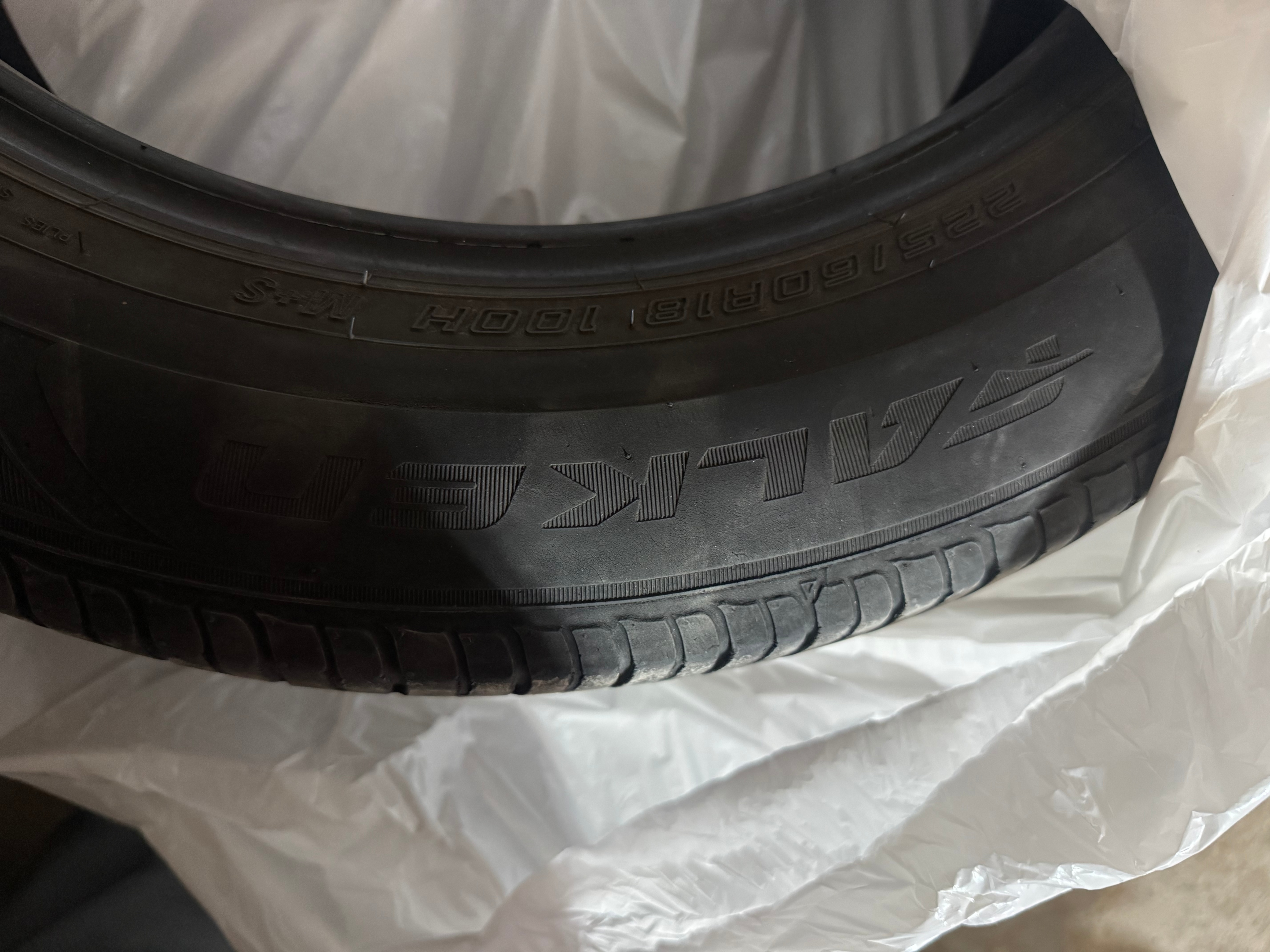 Set of 4 Falken Tires 225/60R18 - 50,000KM used