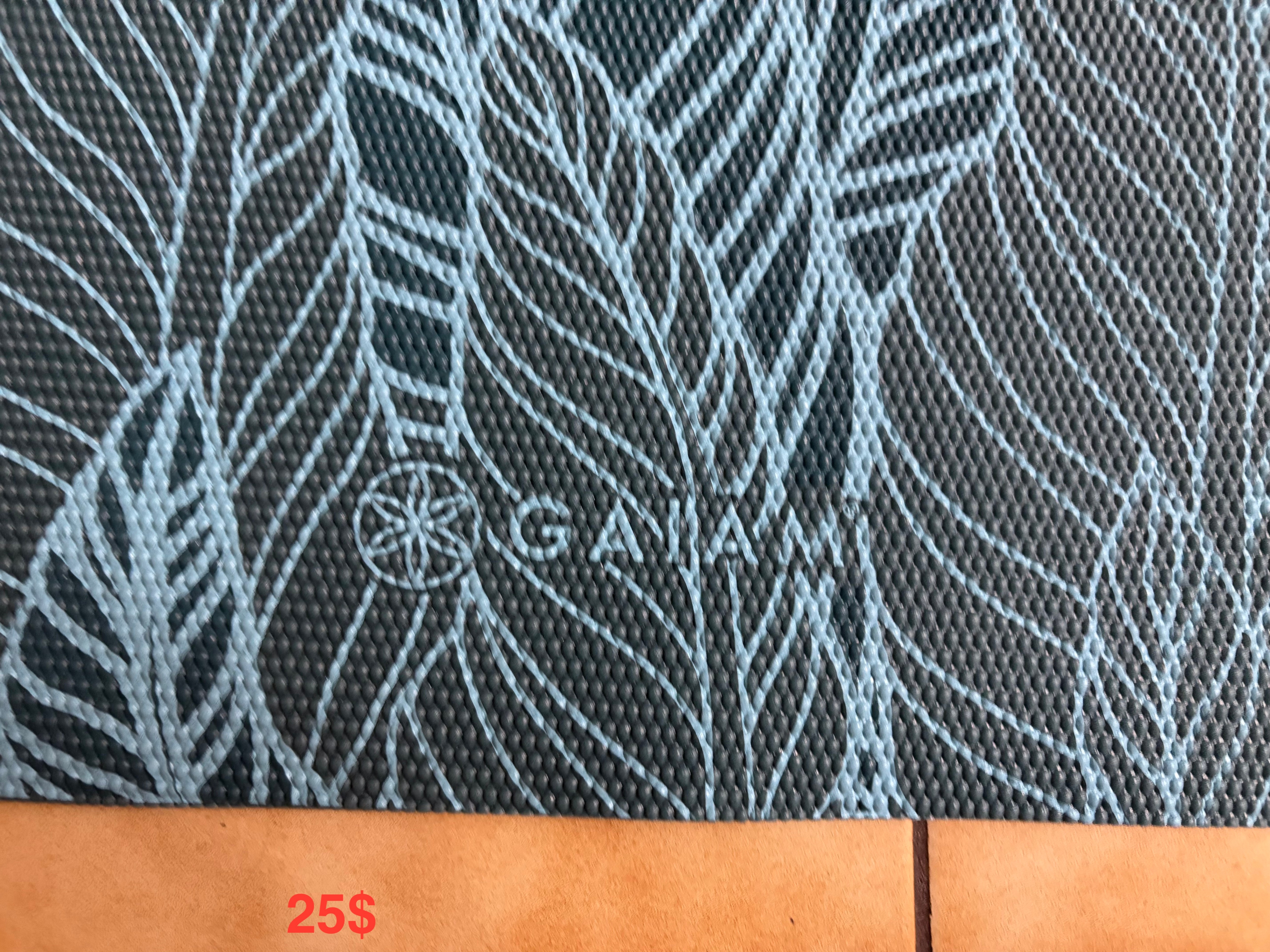Yoga/exercise mat