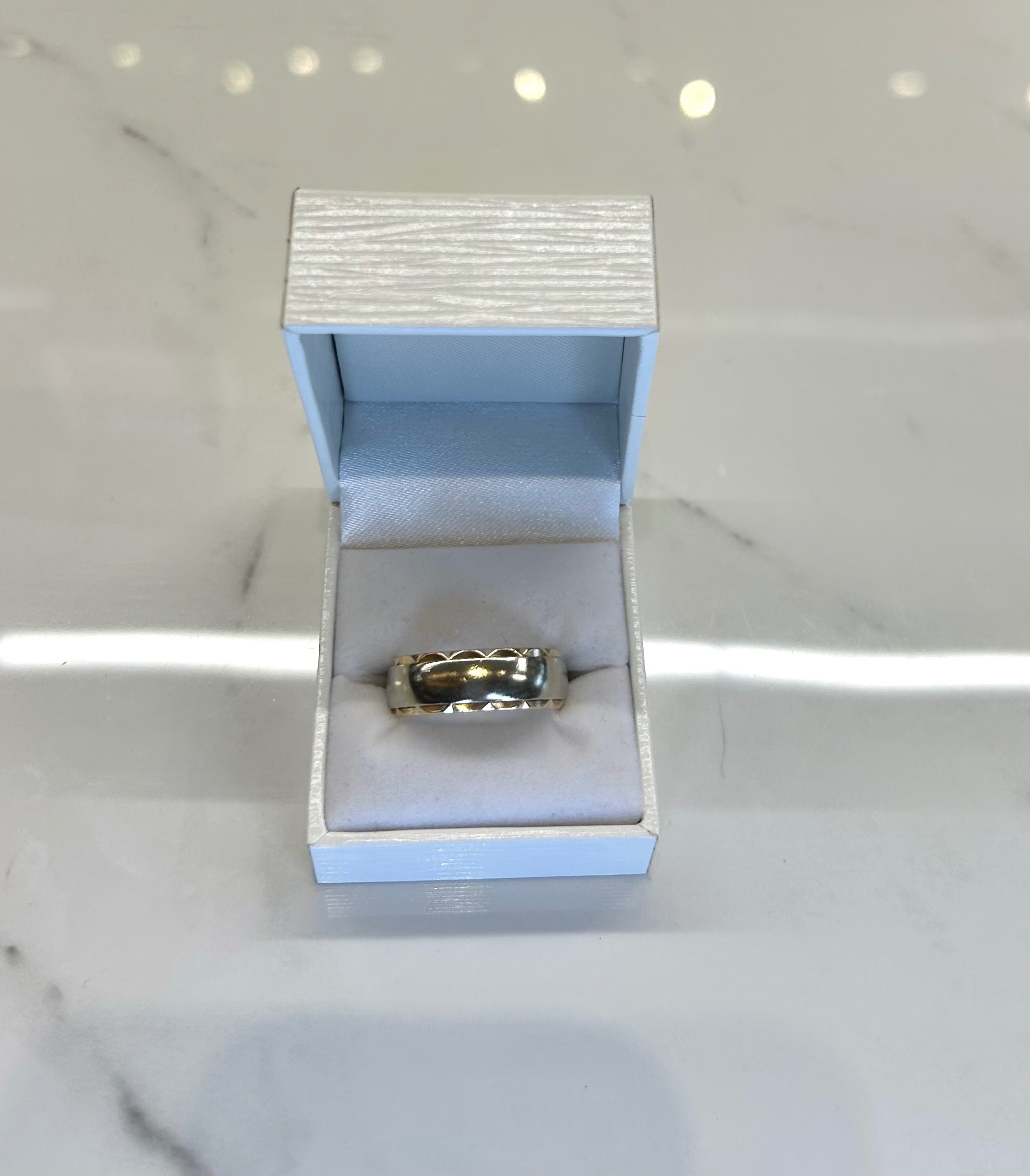 10K Gold Ring - 10G - photo 2