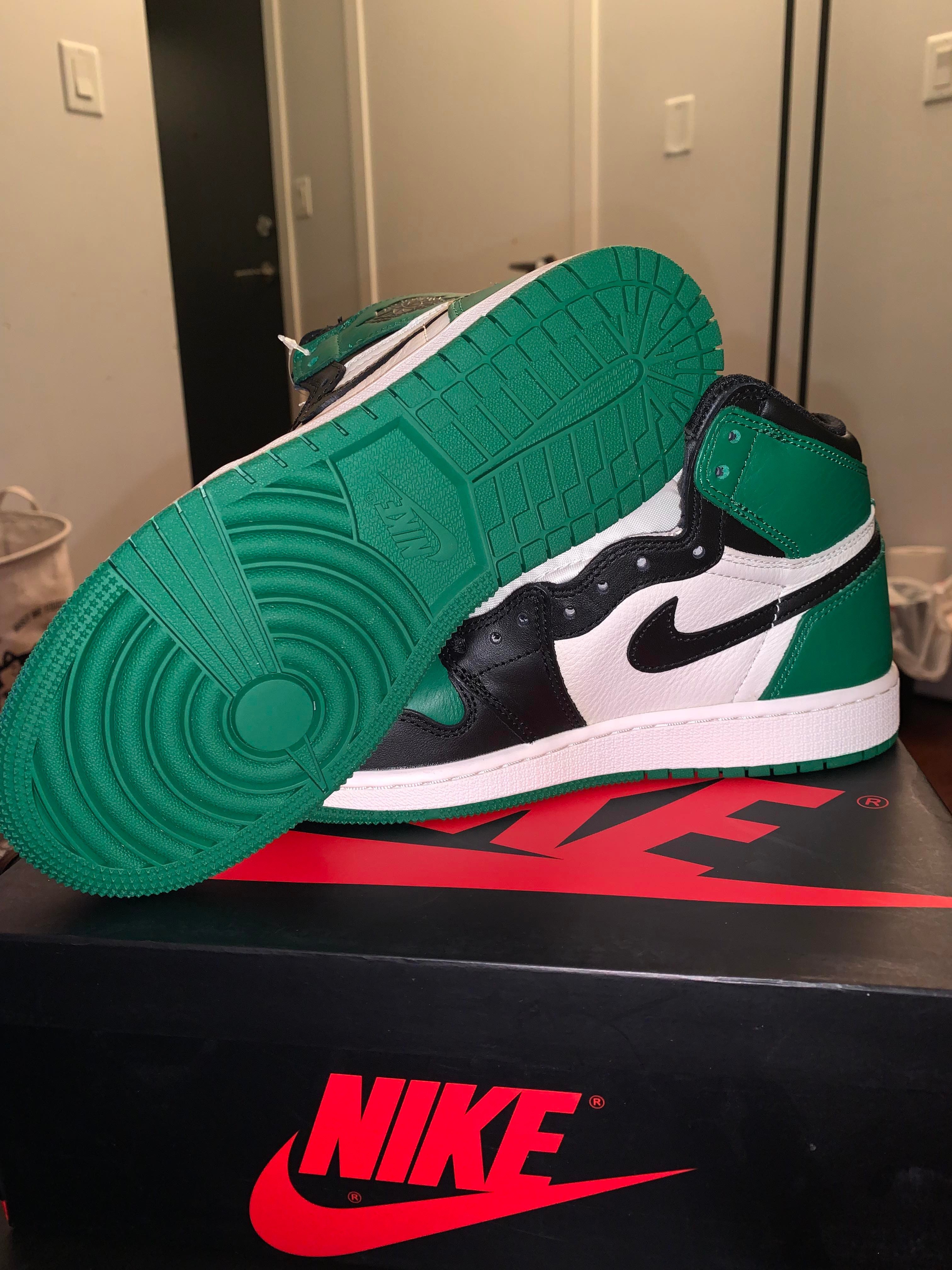 Jordan 1 Retro High Pine Green (GS) - photo 2