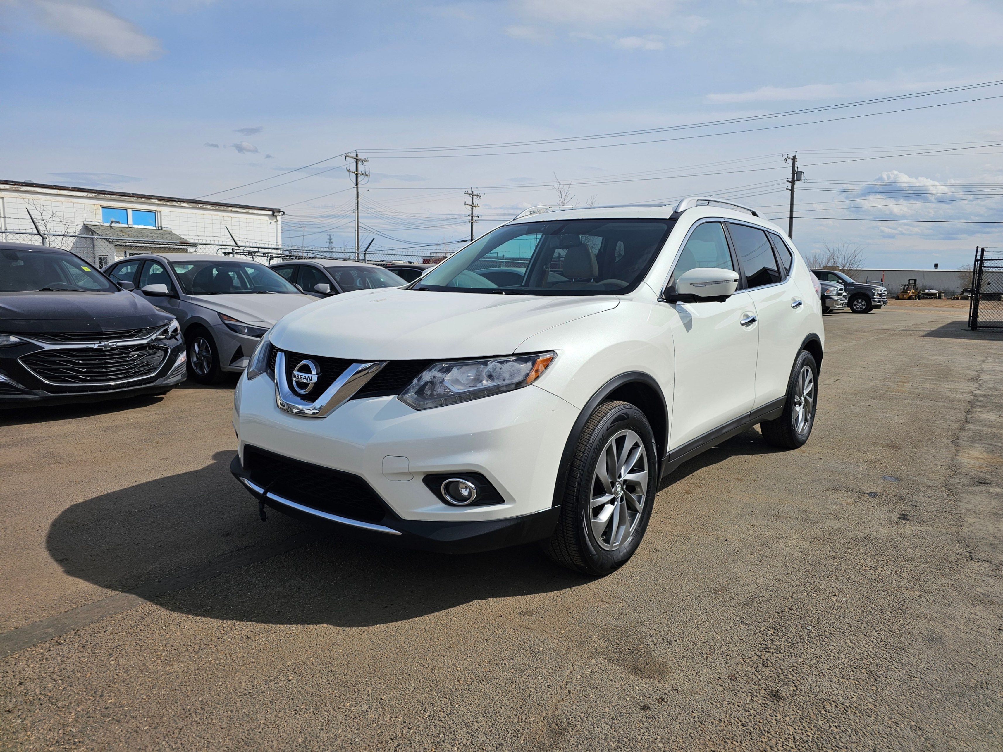 2015 NISSAN ROGUE SL
