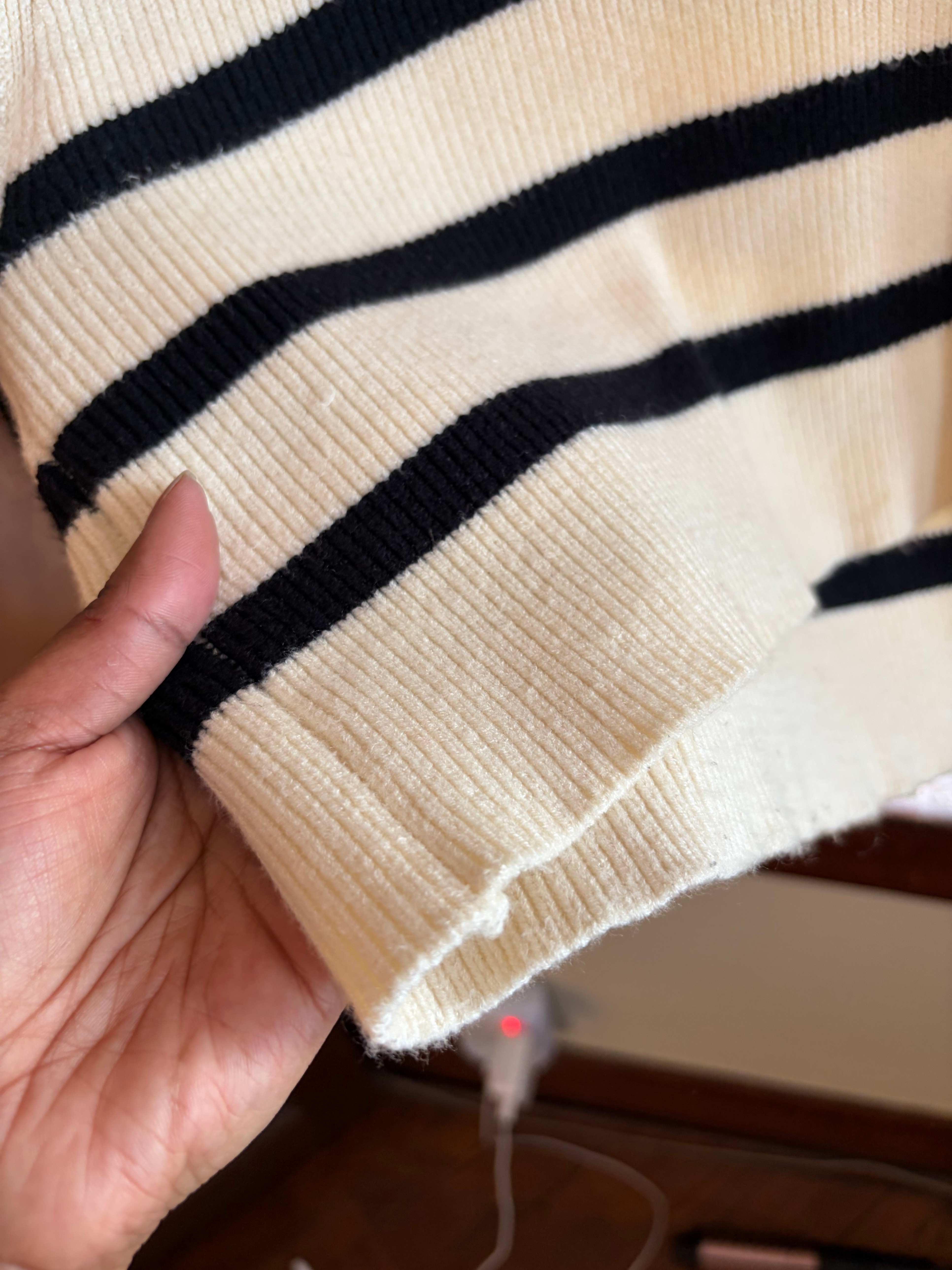 Cider Women's Striped Knit Vest Size M - photo 4