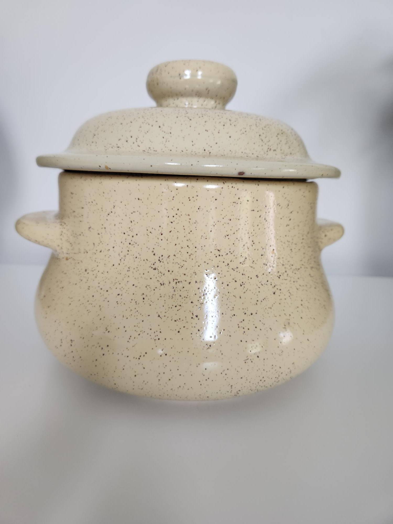 Blue Mountain Speckled Lidded Dish, Natural / Buttercream Colour - photo 4