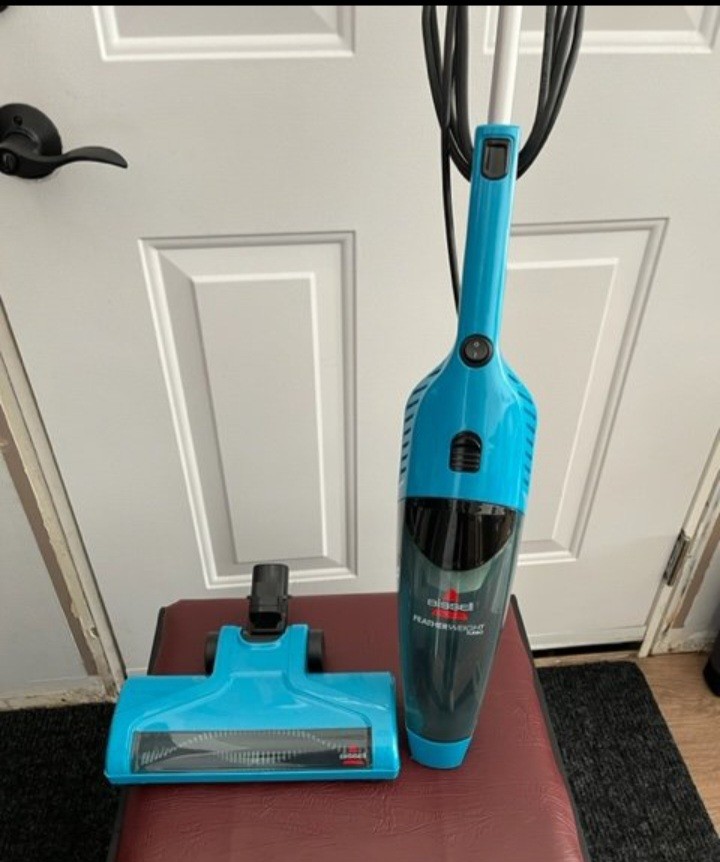 Bissel Vacuum Cleaner