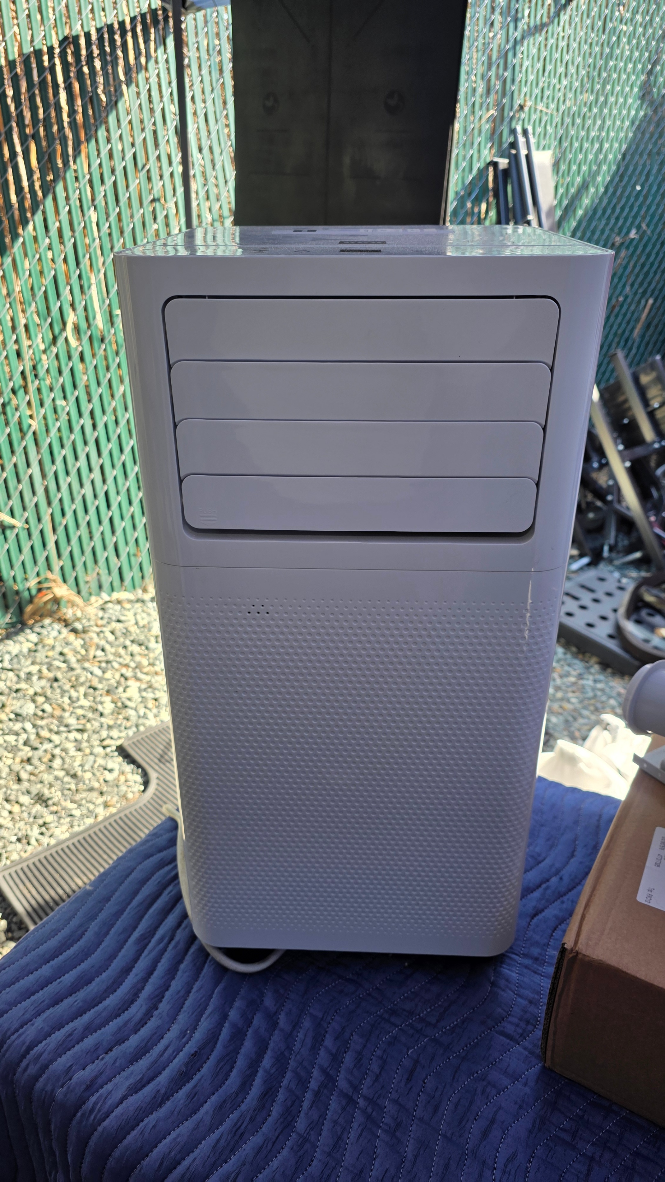 RCA RACP8002-C Portable Air Conditioner + Remote - photo 2