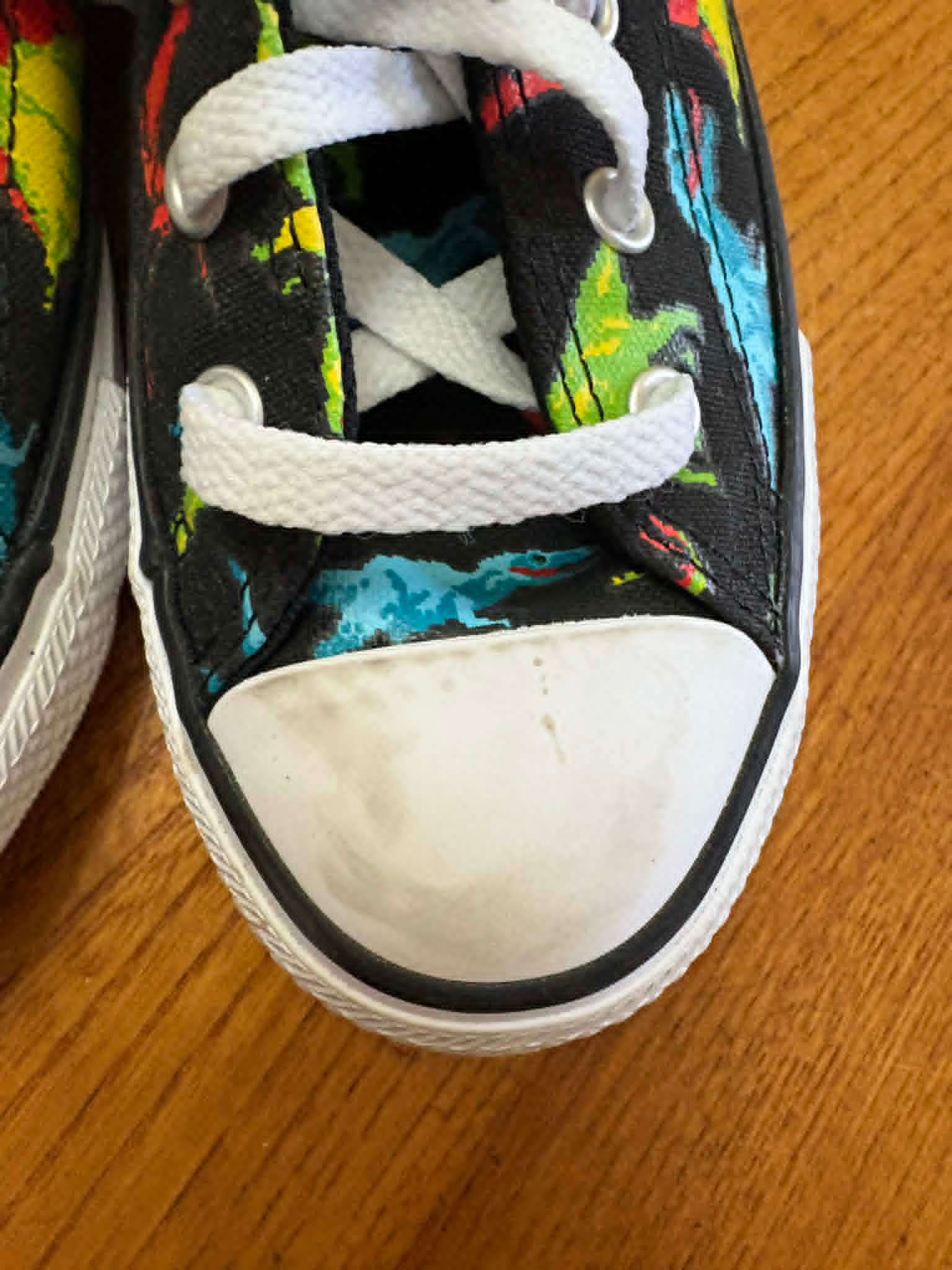 Converse All Star Junior Shoes - Size 1 (US) - photo 3