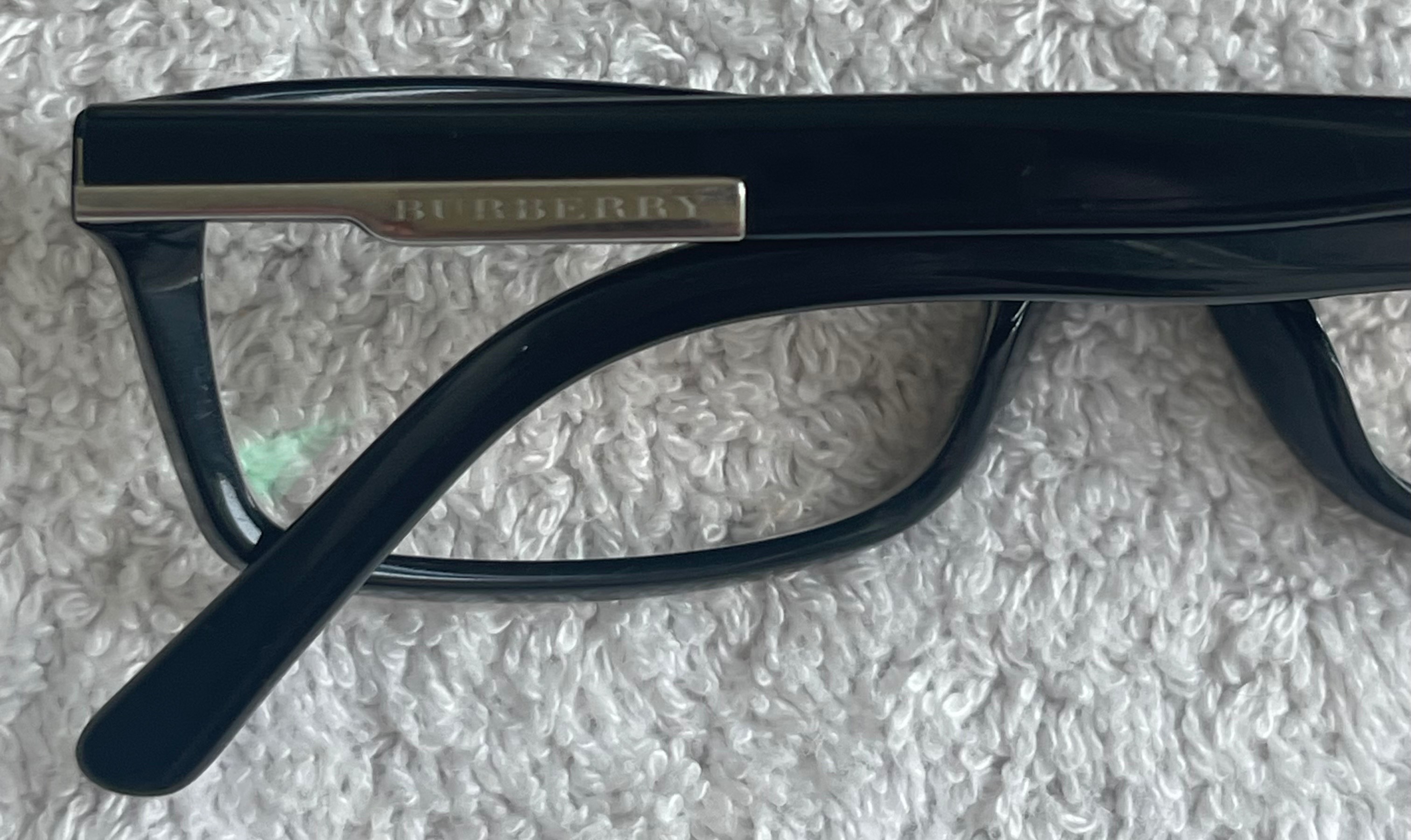 Vintage Burberry Black Designer Eyeglass Frames (B 2076) - photo 3