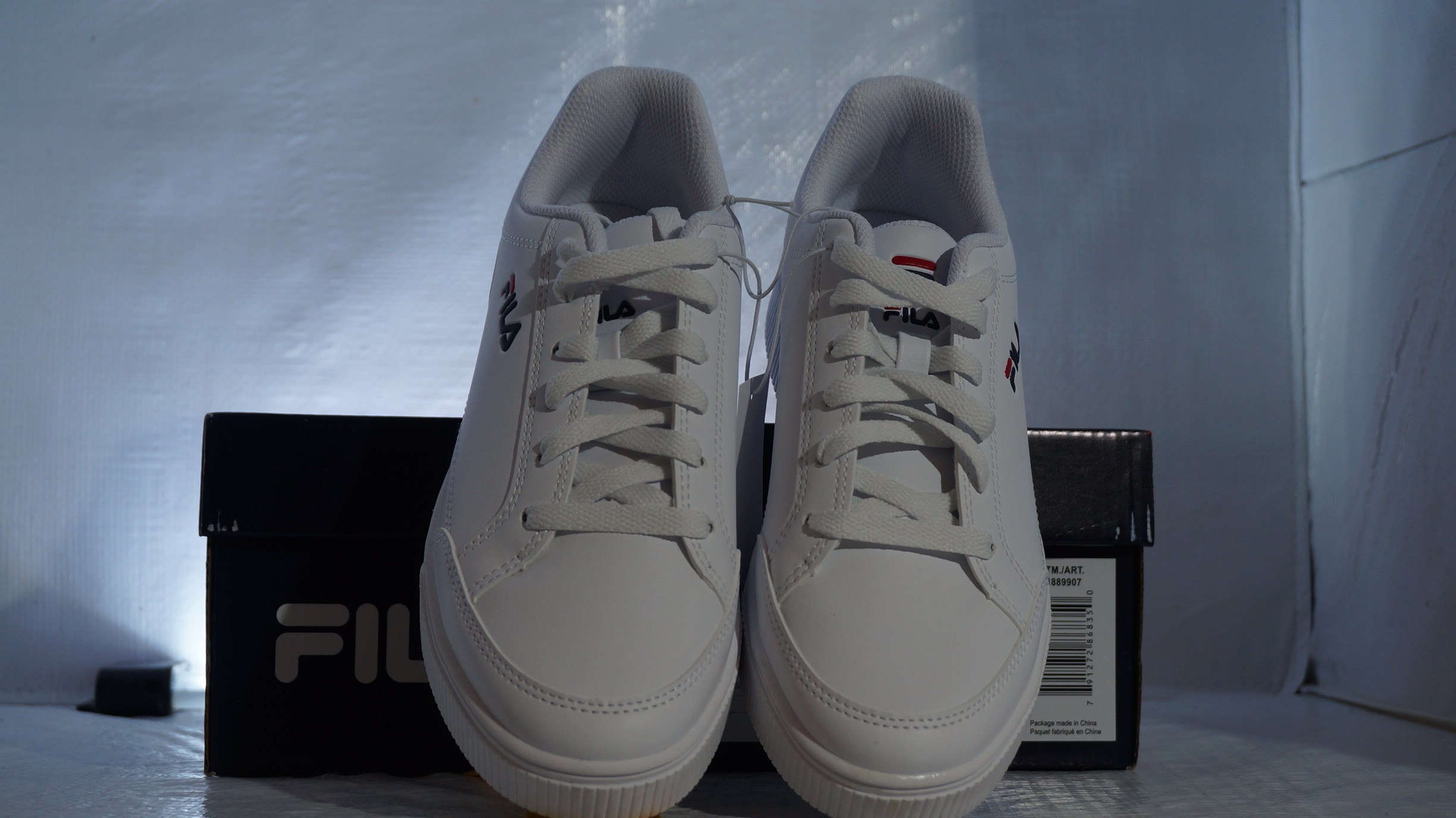 Fila Unlock Court Women's Sneakers - White/Navy/Red, Size US 7 - photo 5