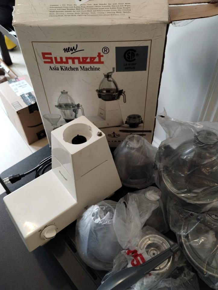 Sumeet Asia Kitchen Machine 750 Watts 3 Jar Heavy Duty Mixer