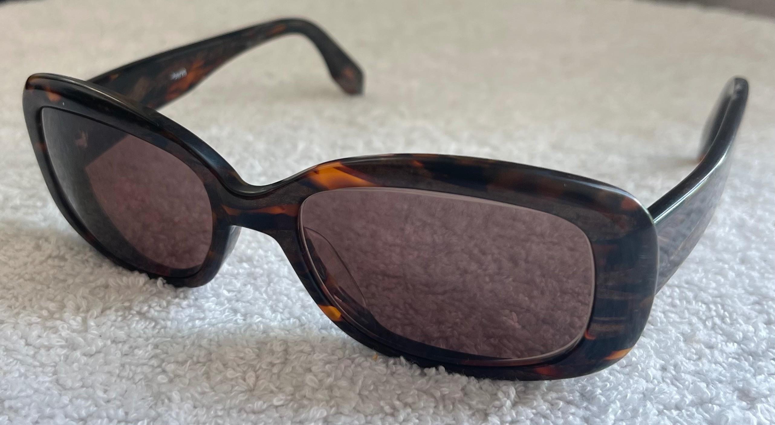 Vintage Frédéric Beausoleil Paris Handcrafted Frames (S 224)